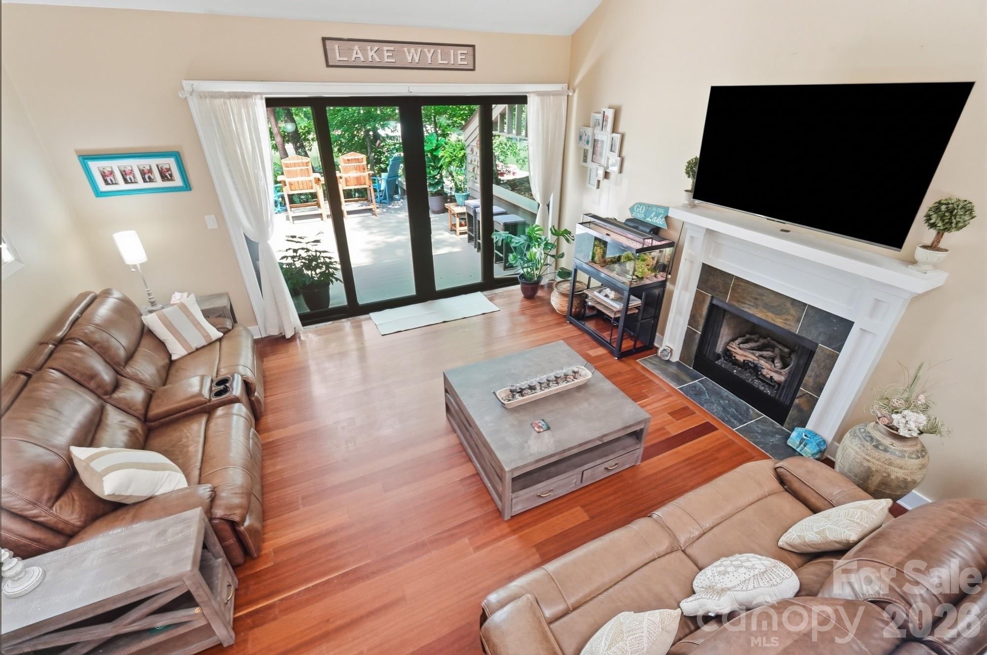 4142 Charlotte Highway C Property Photo 15