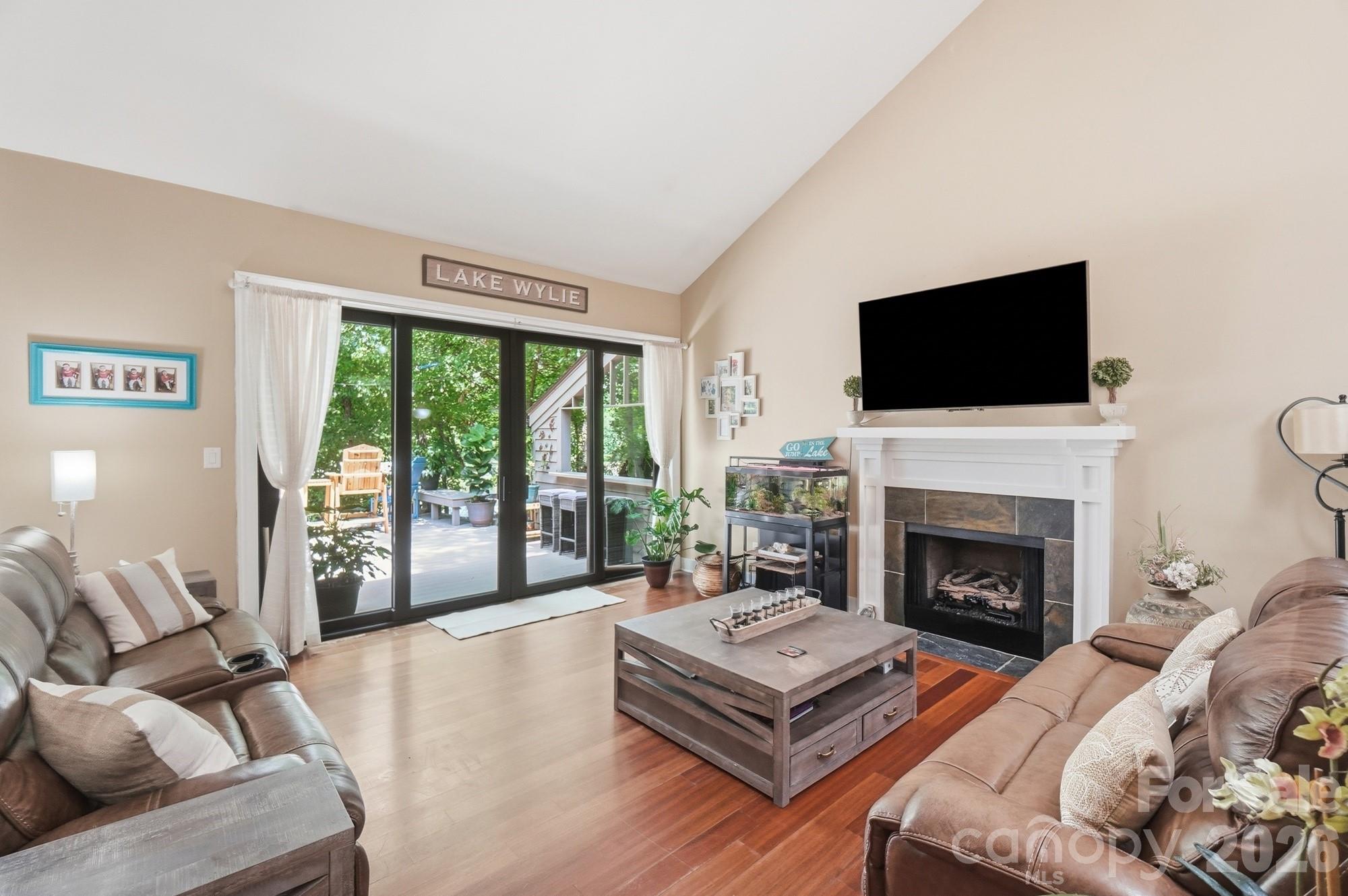 4142 Charlotte Highway C Property Photo 22