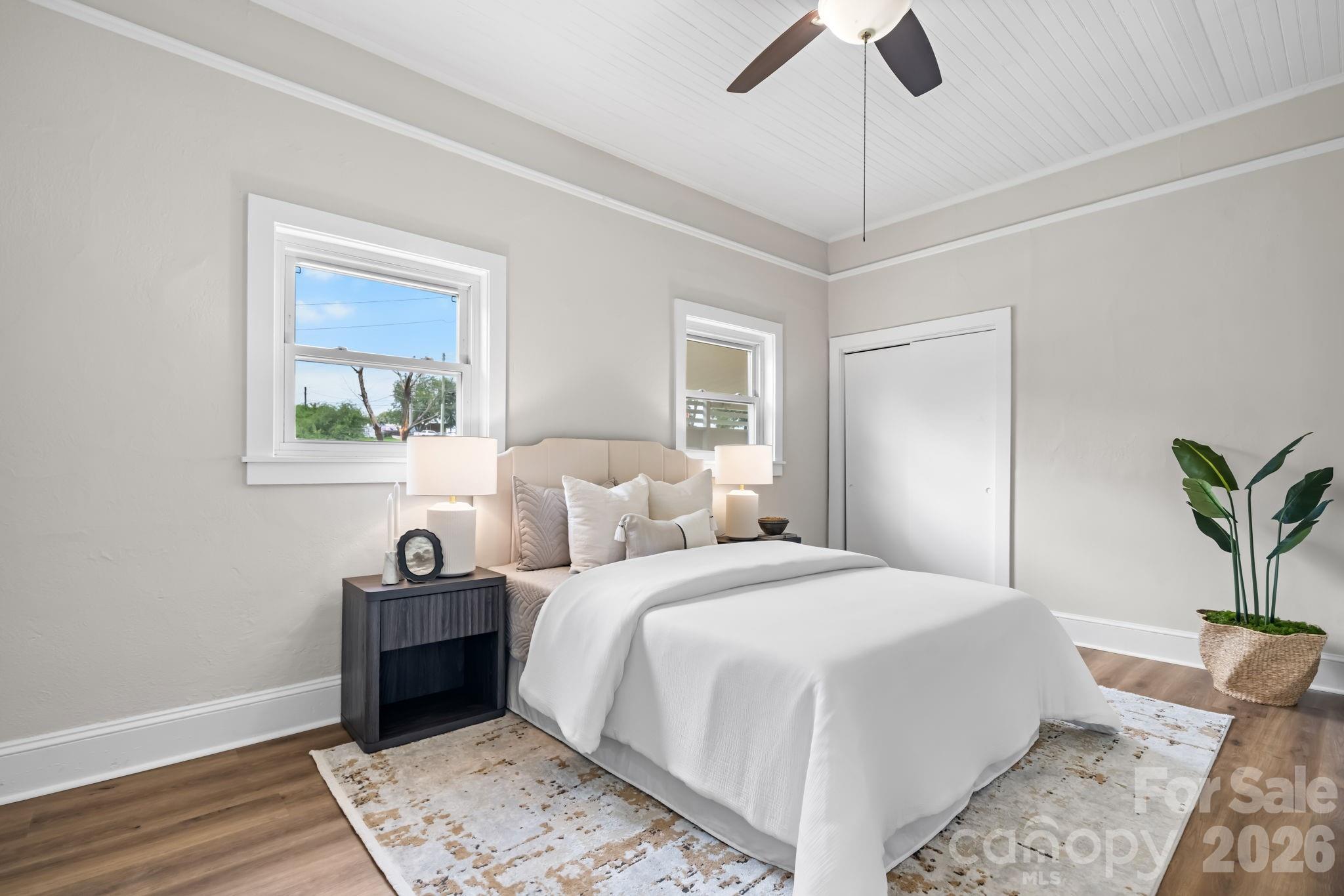 24 Midway Street Property Photo 10