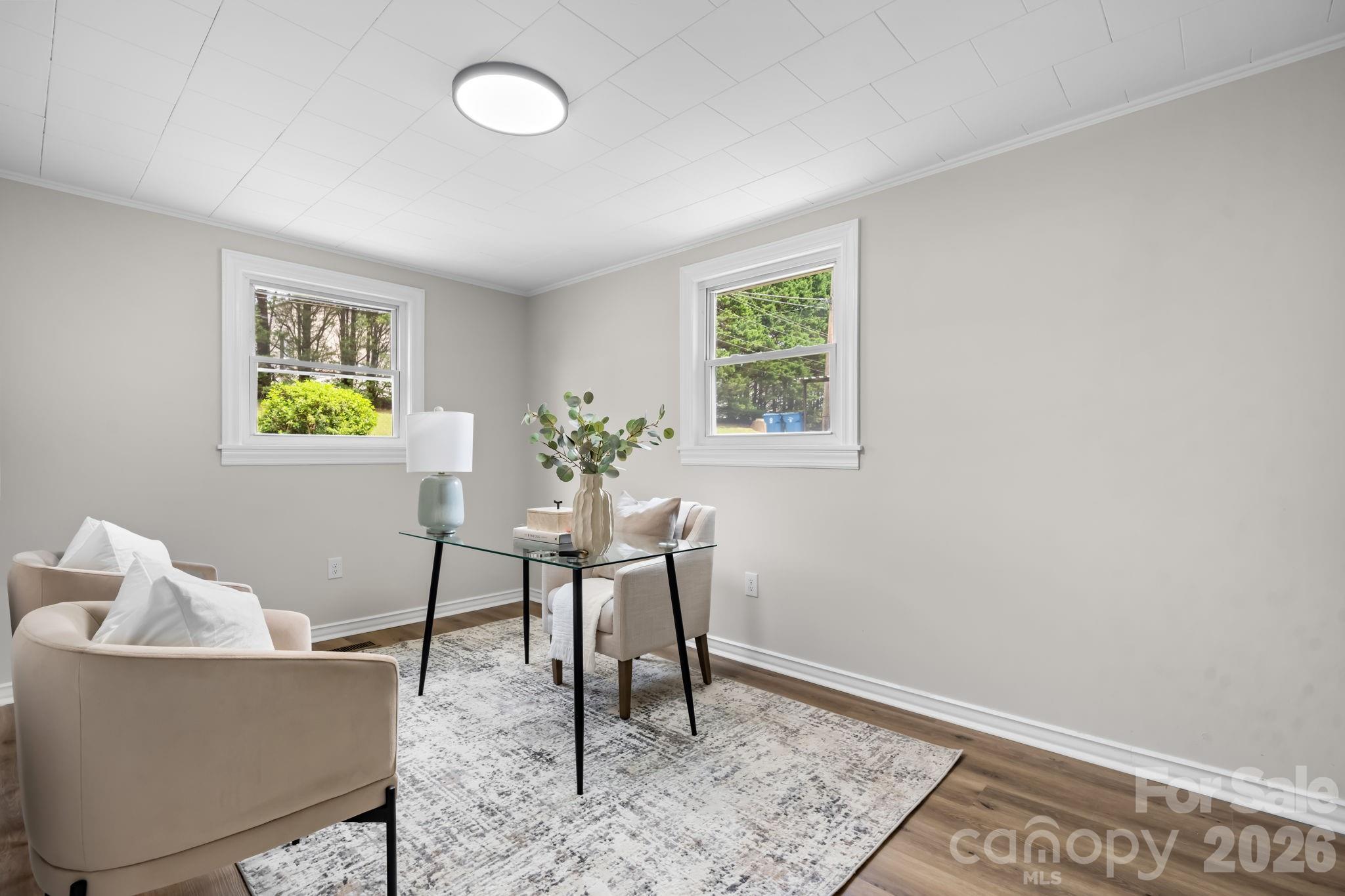 24 Midway Street Property Photo 12