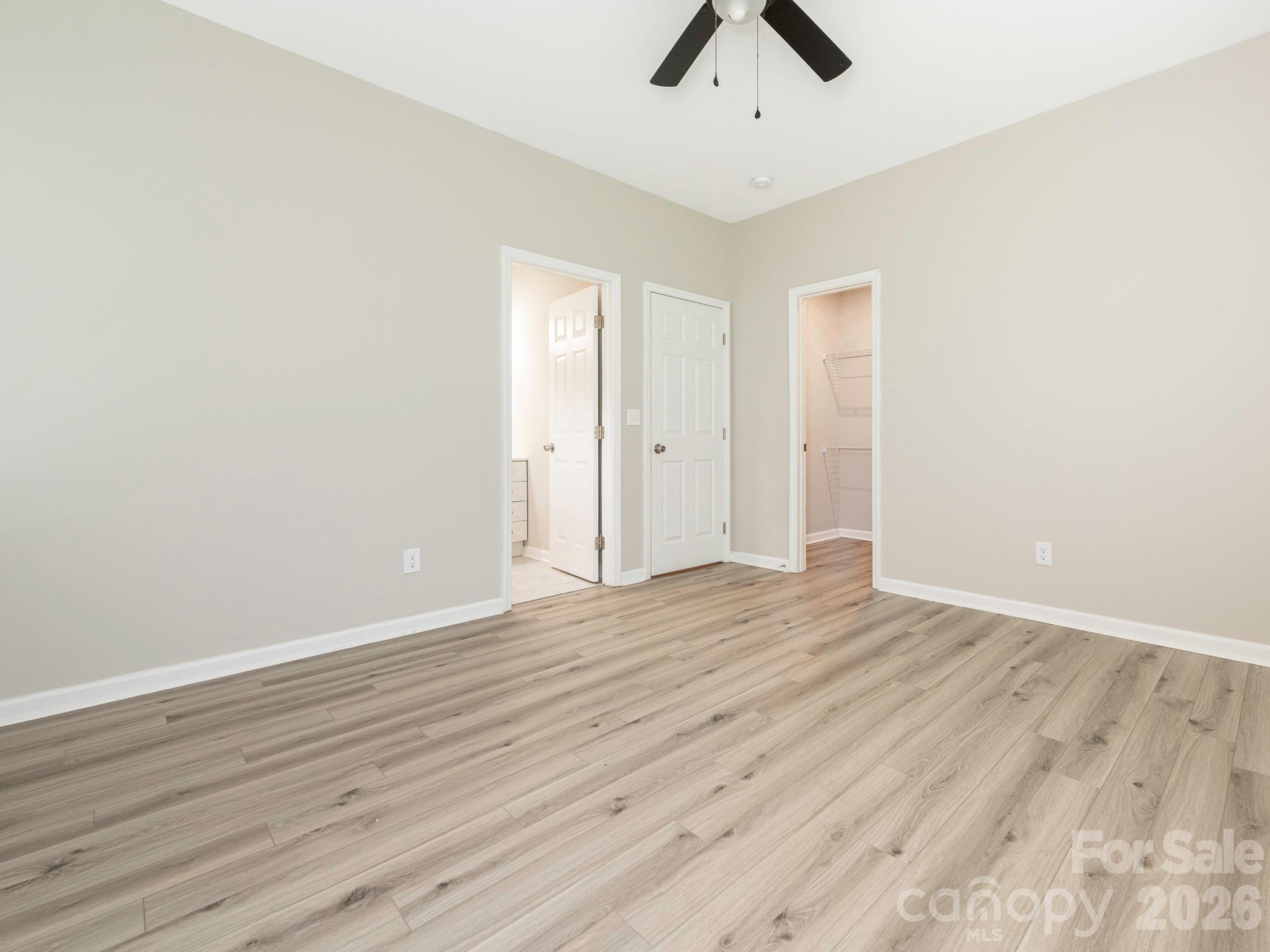 1646 Main Street Property Photo 14