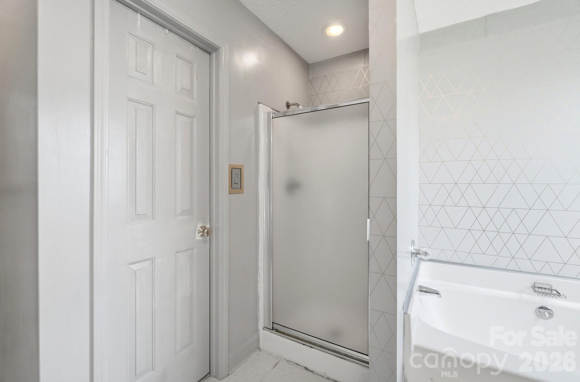 3405 Continental Drive Property Photo 28