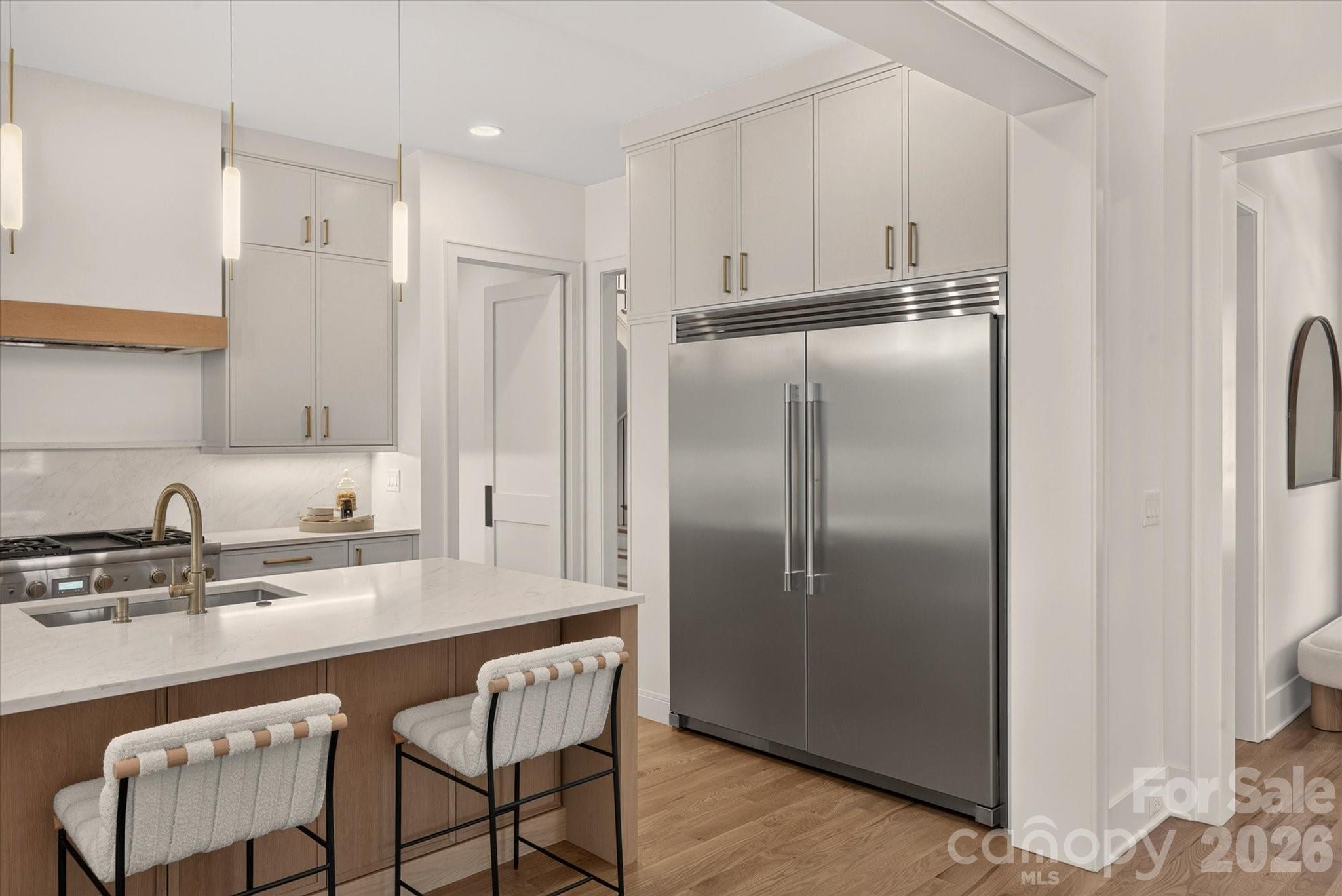 213 Crest Court Property Photo 18