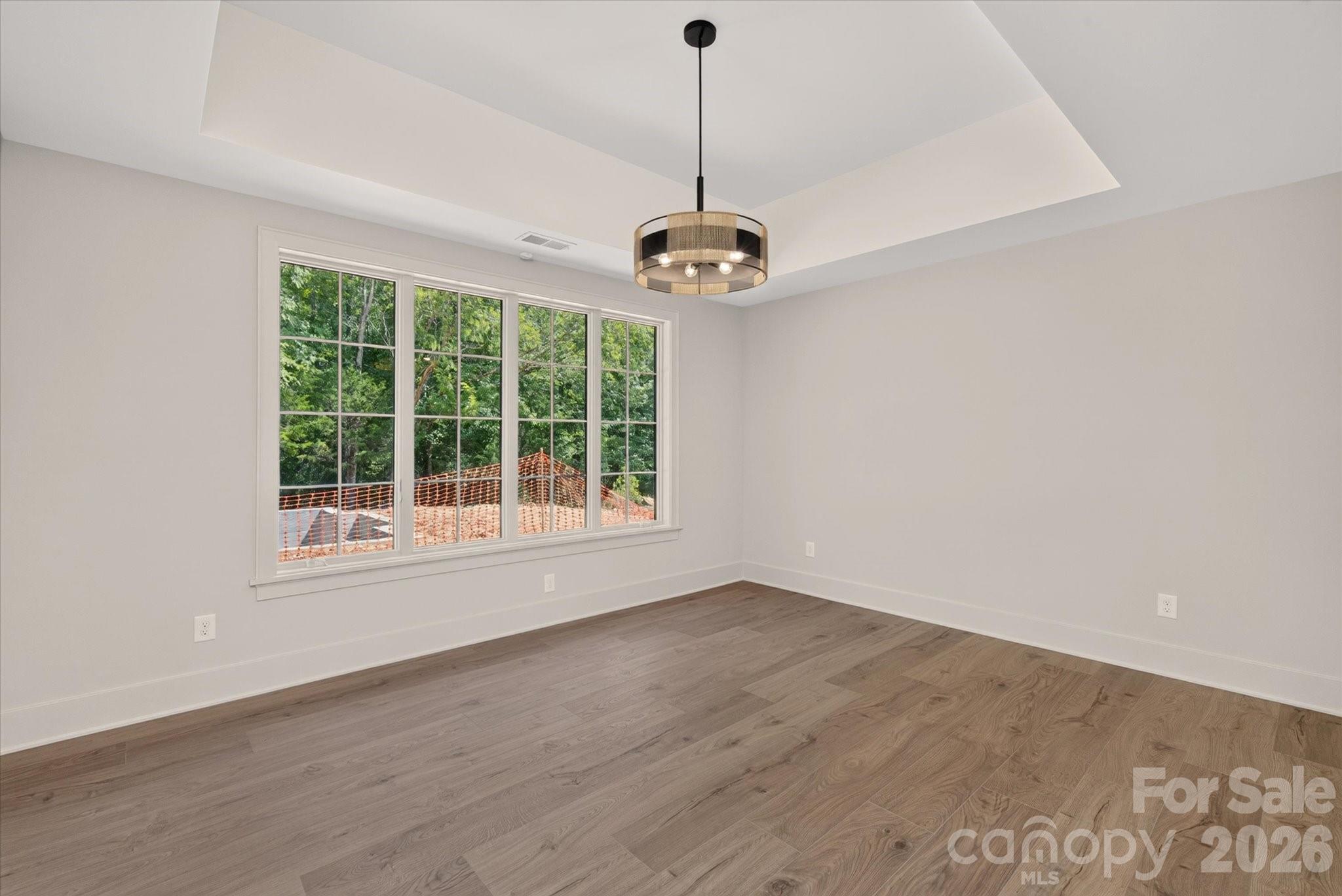 213 Crest Court Property Photo 44