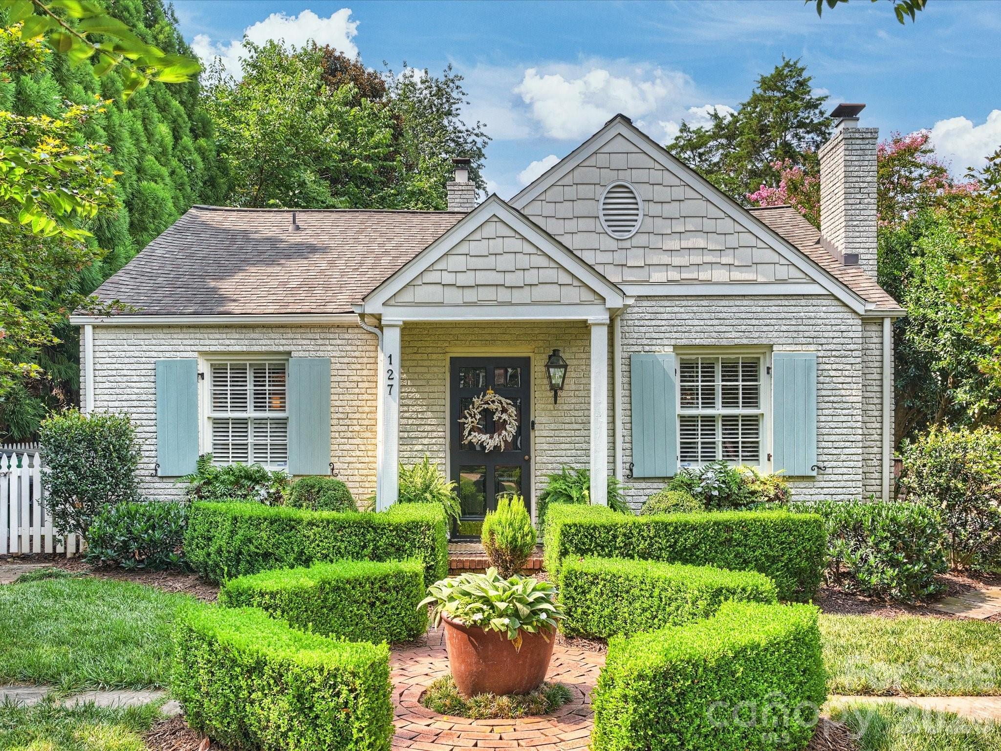 127 Tranquil Avenue Property Photo 1