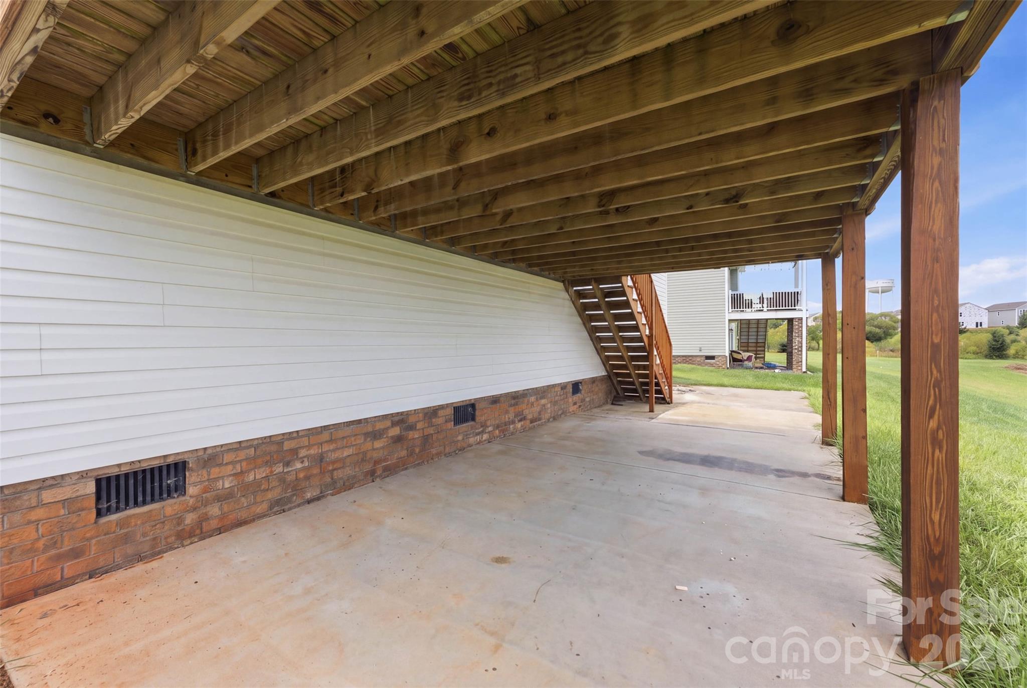 233 Pinnacle Crossing Property Photo 39