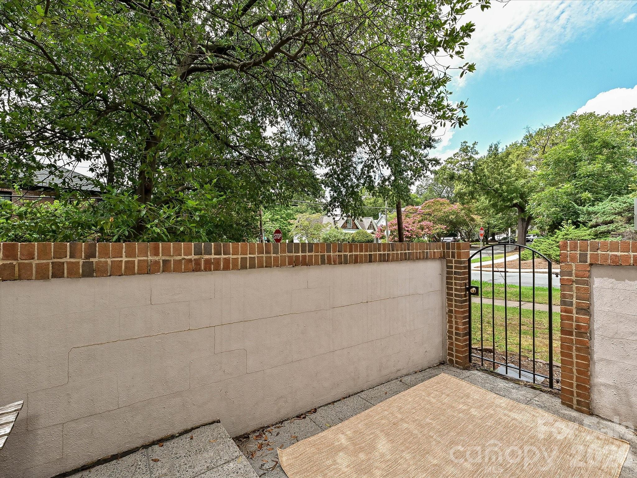 801 Lexington Avenue Property Photo 27
