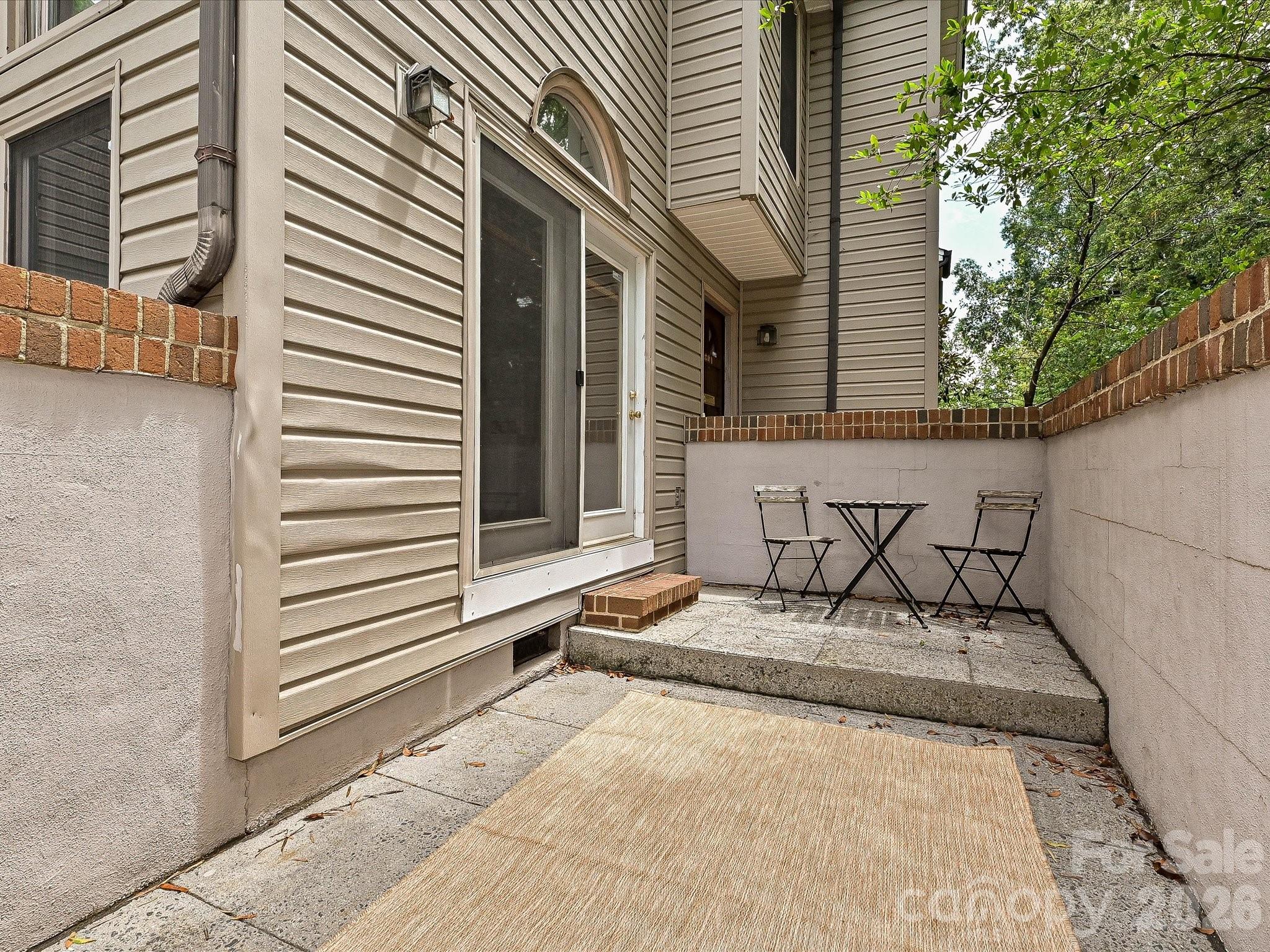 801 Lexington Avenue Property Photo 28