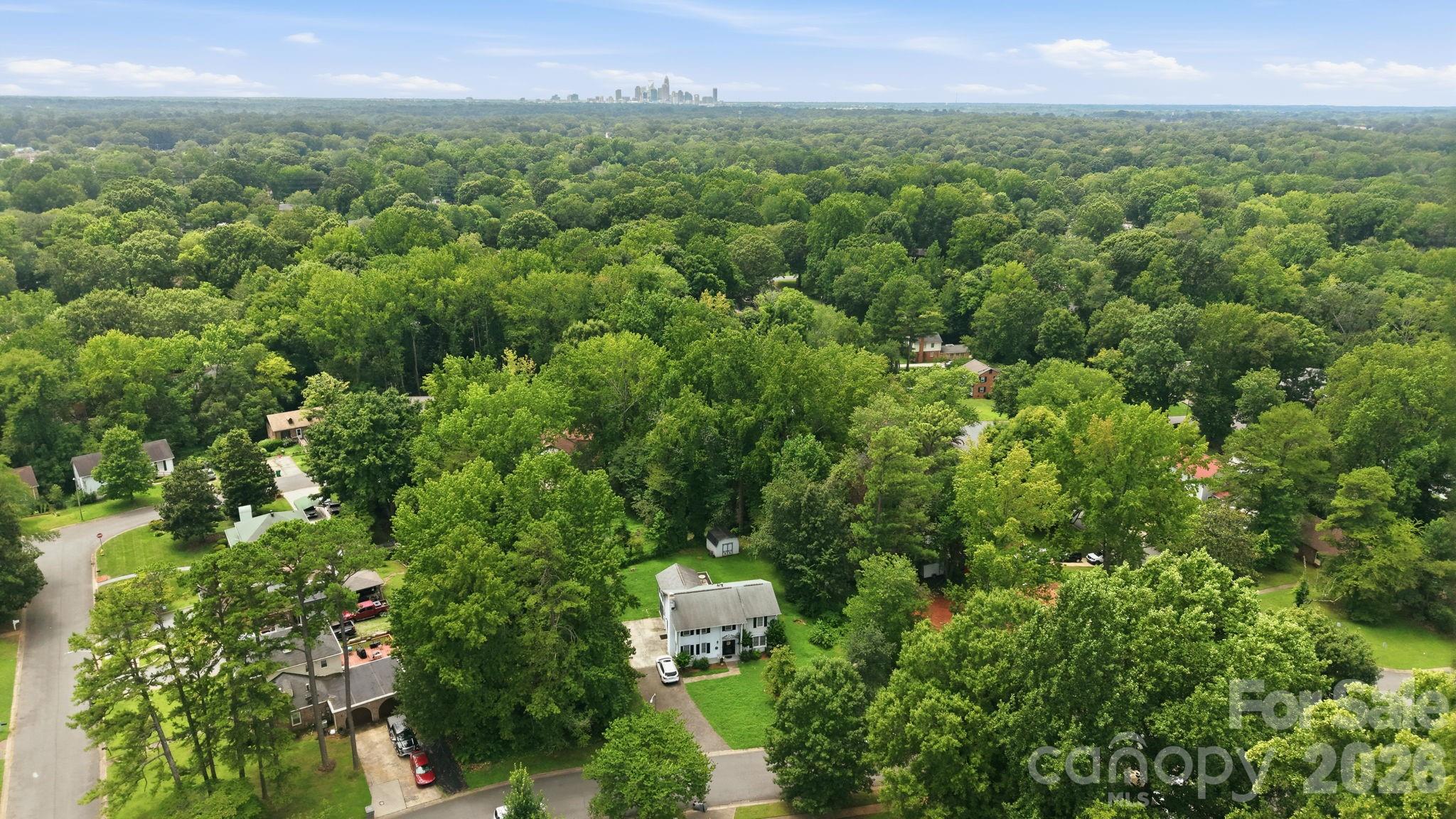 5914 Quiet Cove Court Property Photo 30