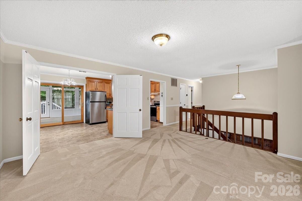 5000 Cedar Forest Drive Property Photo 6