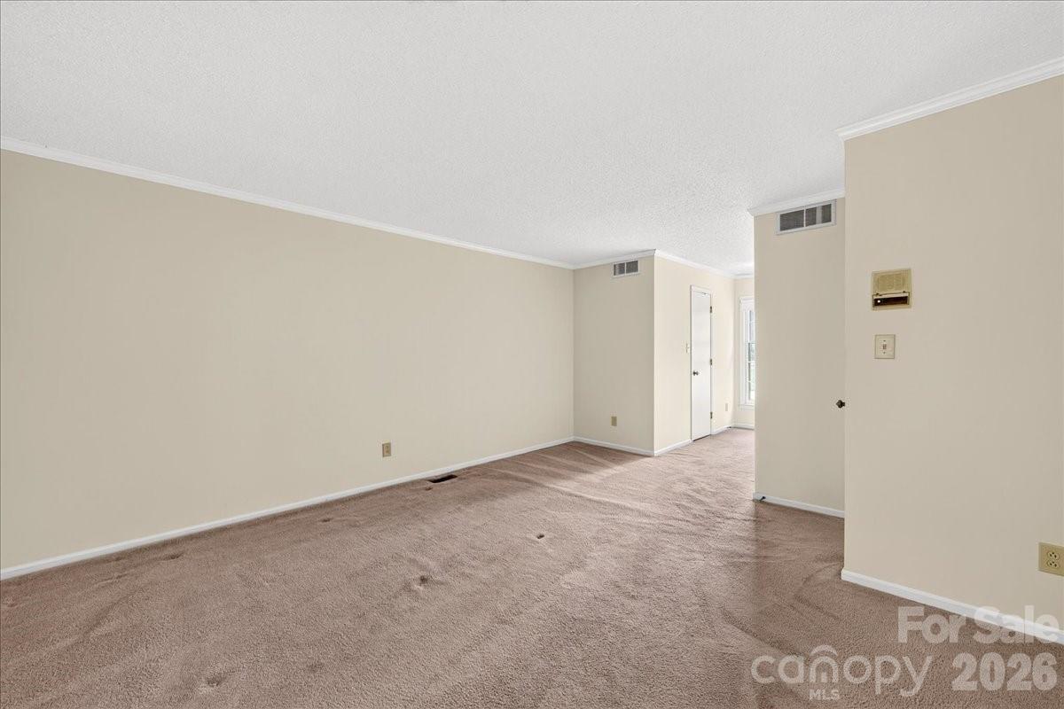 5000 Cedar Forest Drive Property Photo 22