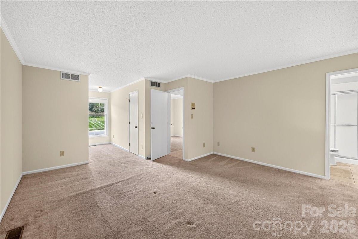 5000 Cedar Forest Drive Property Photo 23