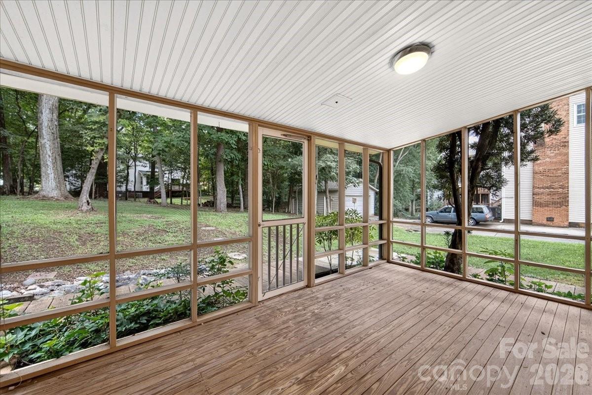 5000 Cedar Forest Drive Property Photo 34
