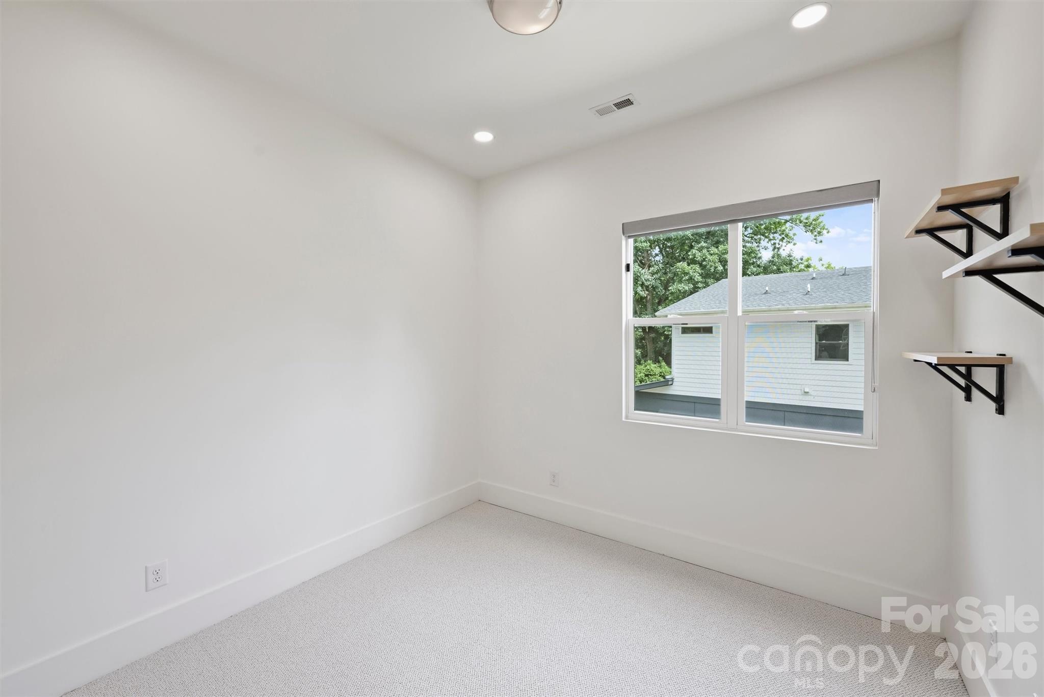 2111 Parson Street Property Photo 16