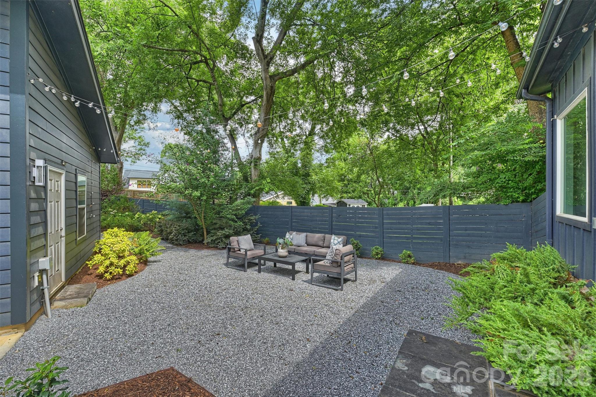2111 Parson Street Property Photo 21
