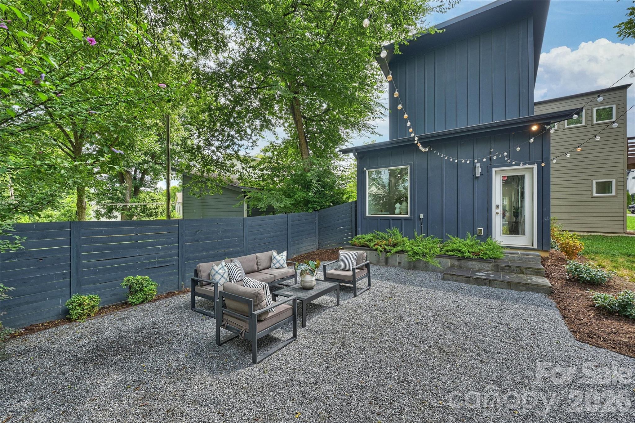 2111 Parson Street Property Photo 22