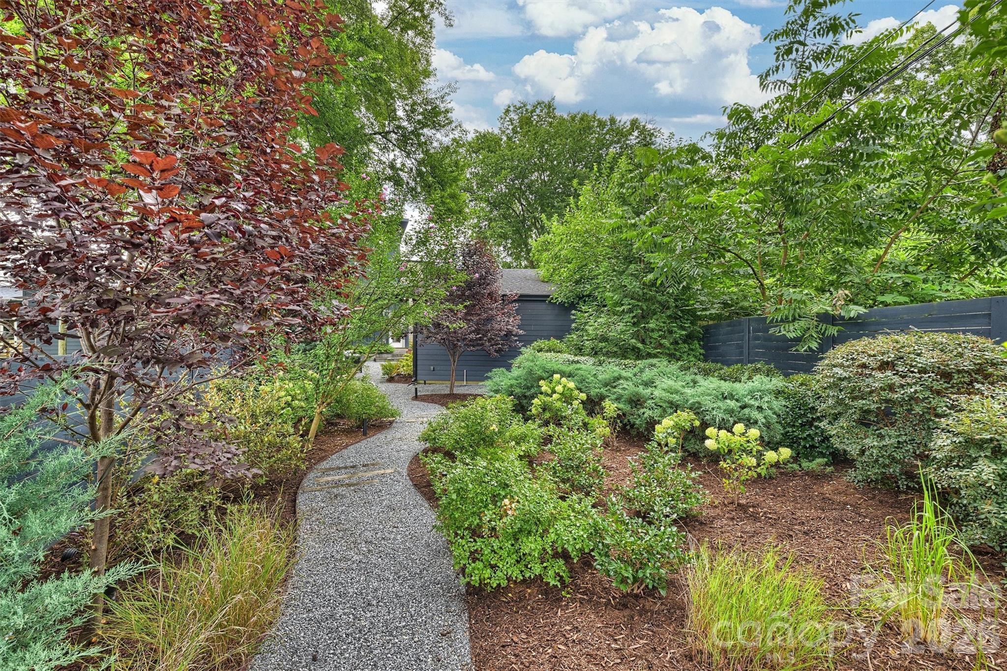 2111 Parson Street Property Photo 27