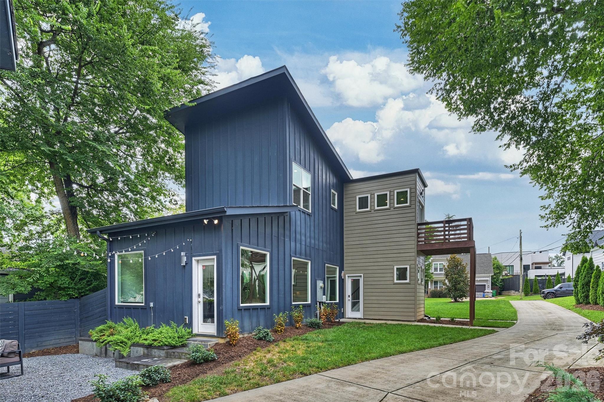2111 Parson Street Property Photo 28