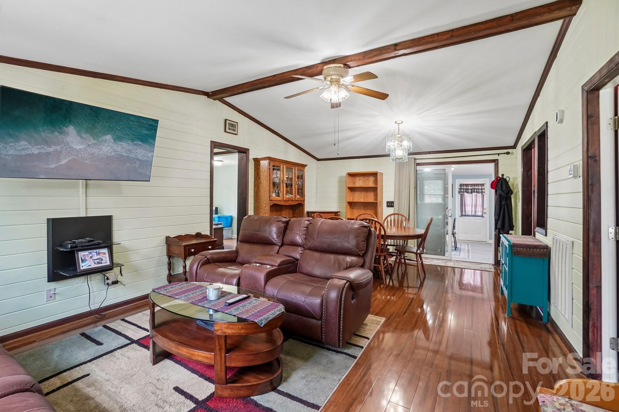 210 Leigh Anne Lane Property Photo 6