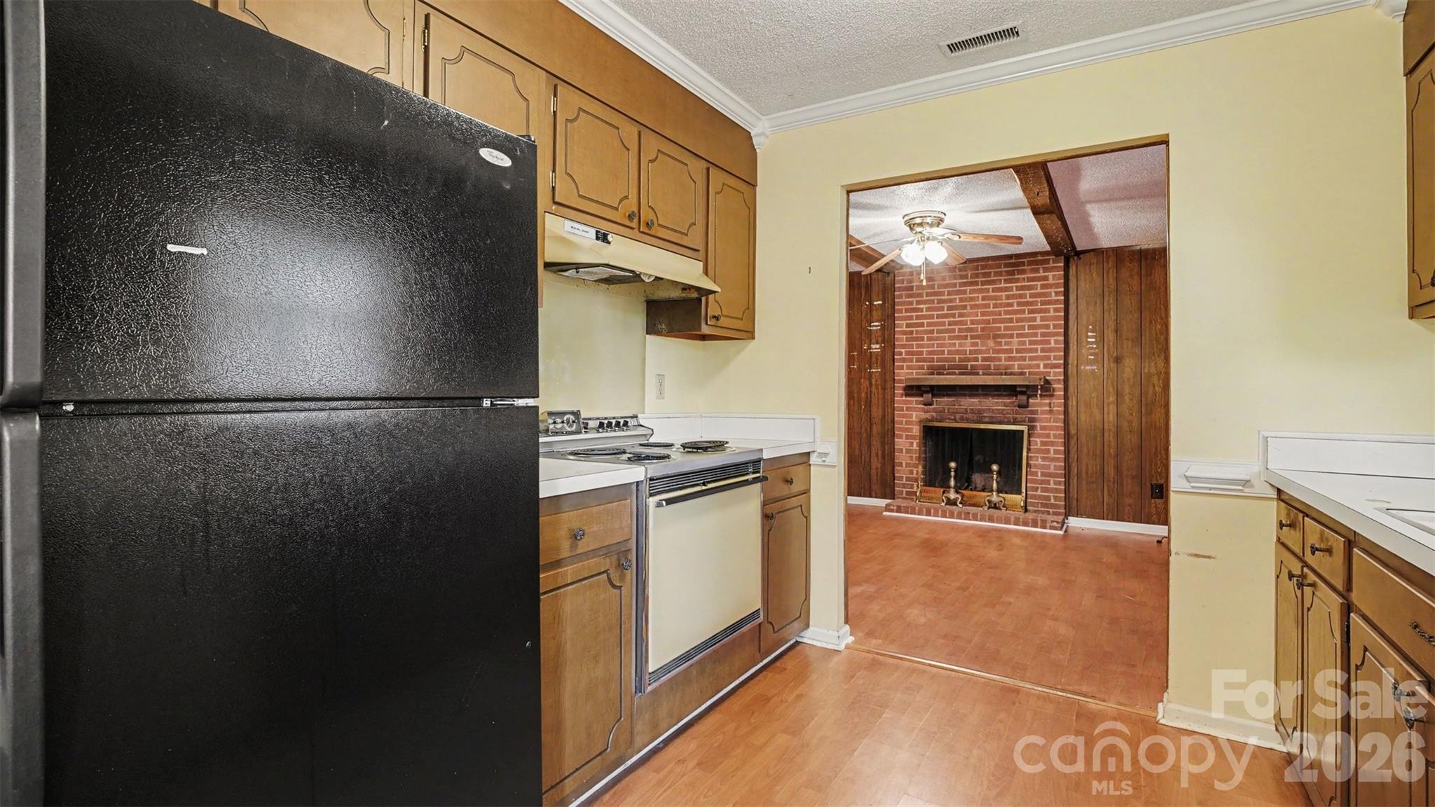 3766 Danube Drive Property Photo 10
