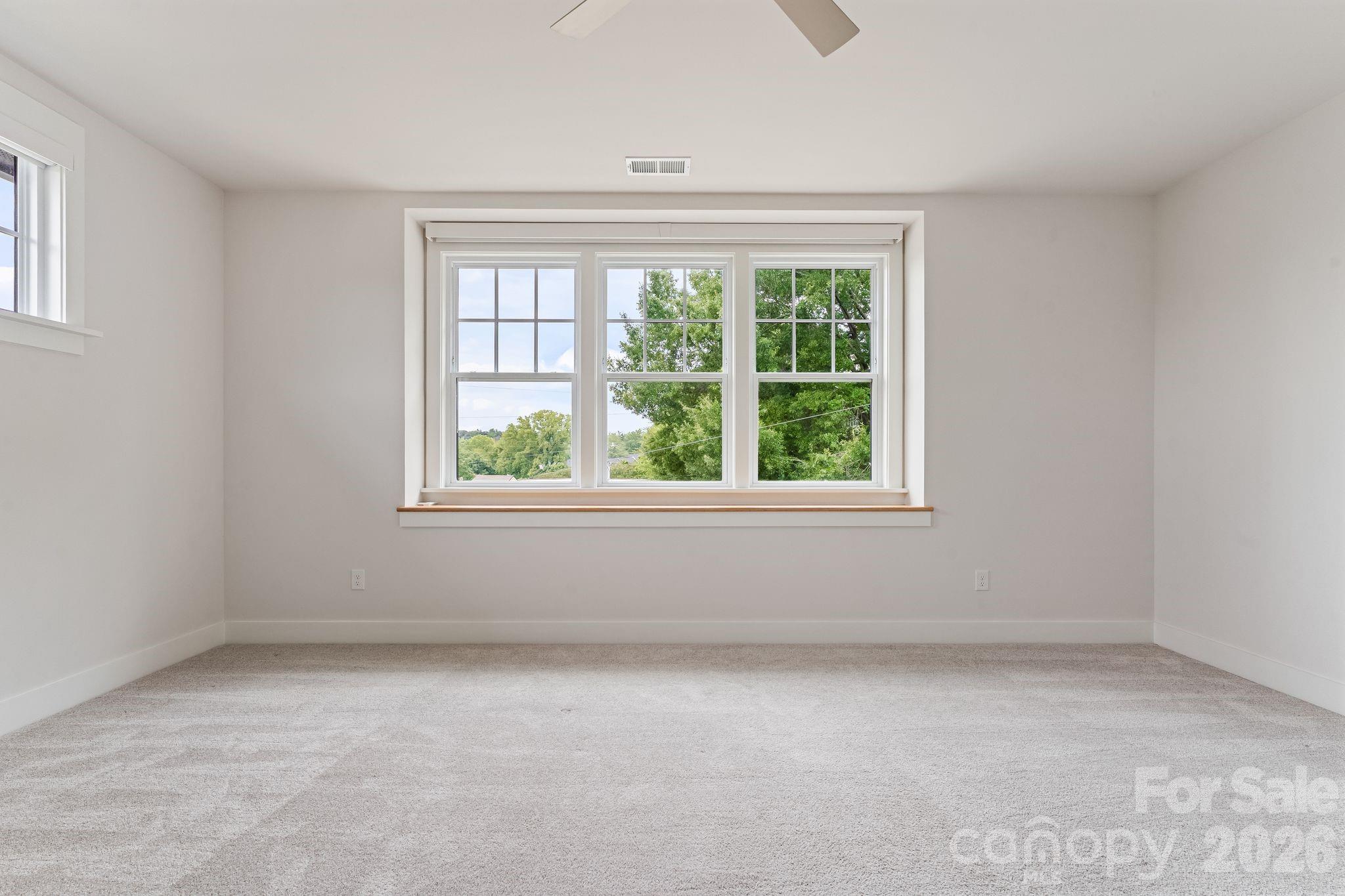 3015 Kalex Court Property Photo 18