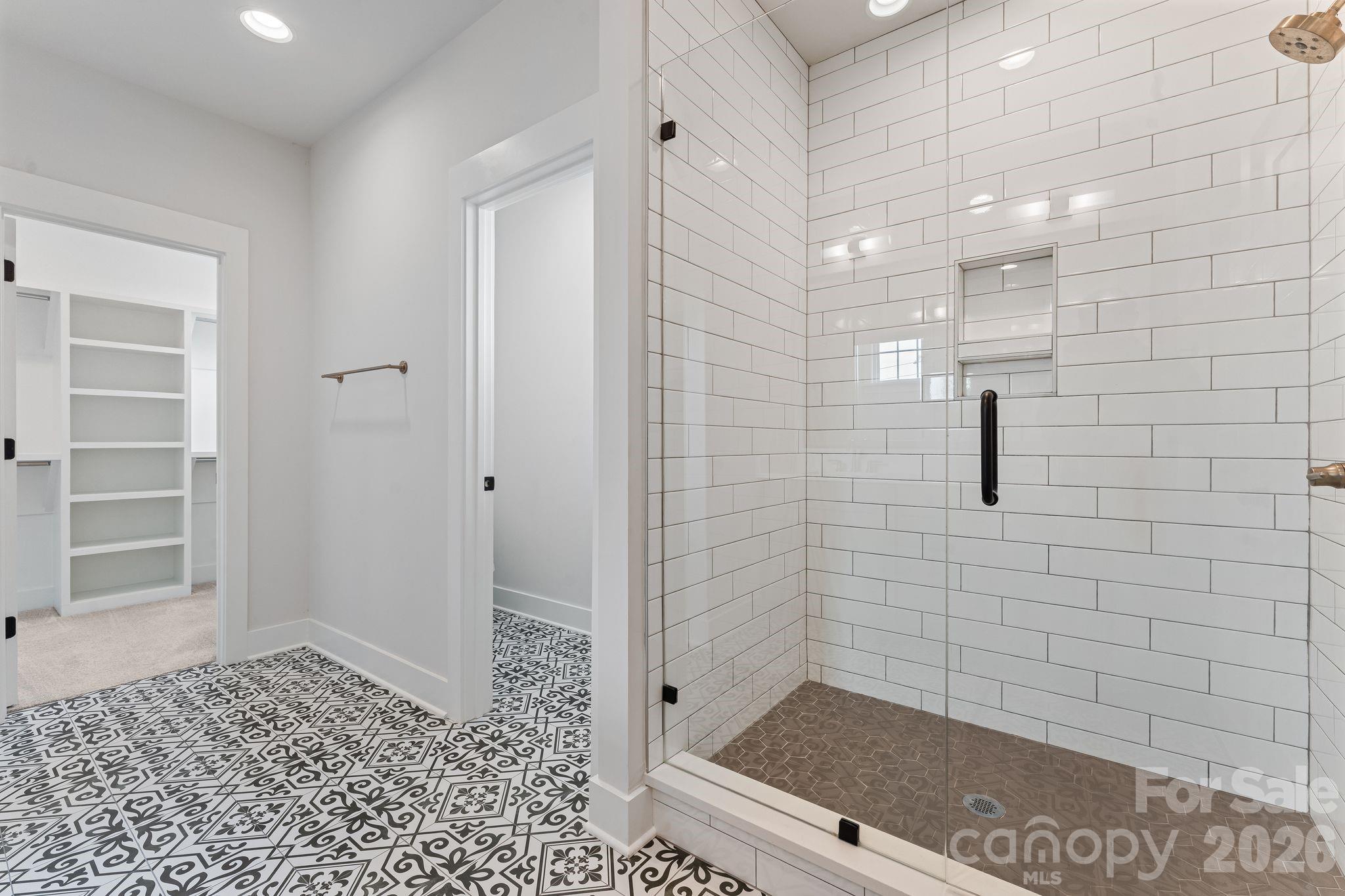 3015 Kalex Court Property Photo 22