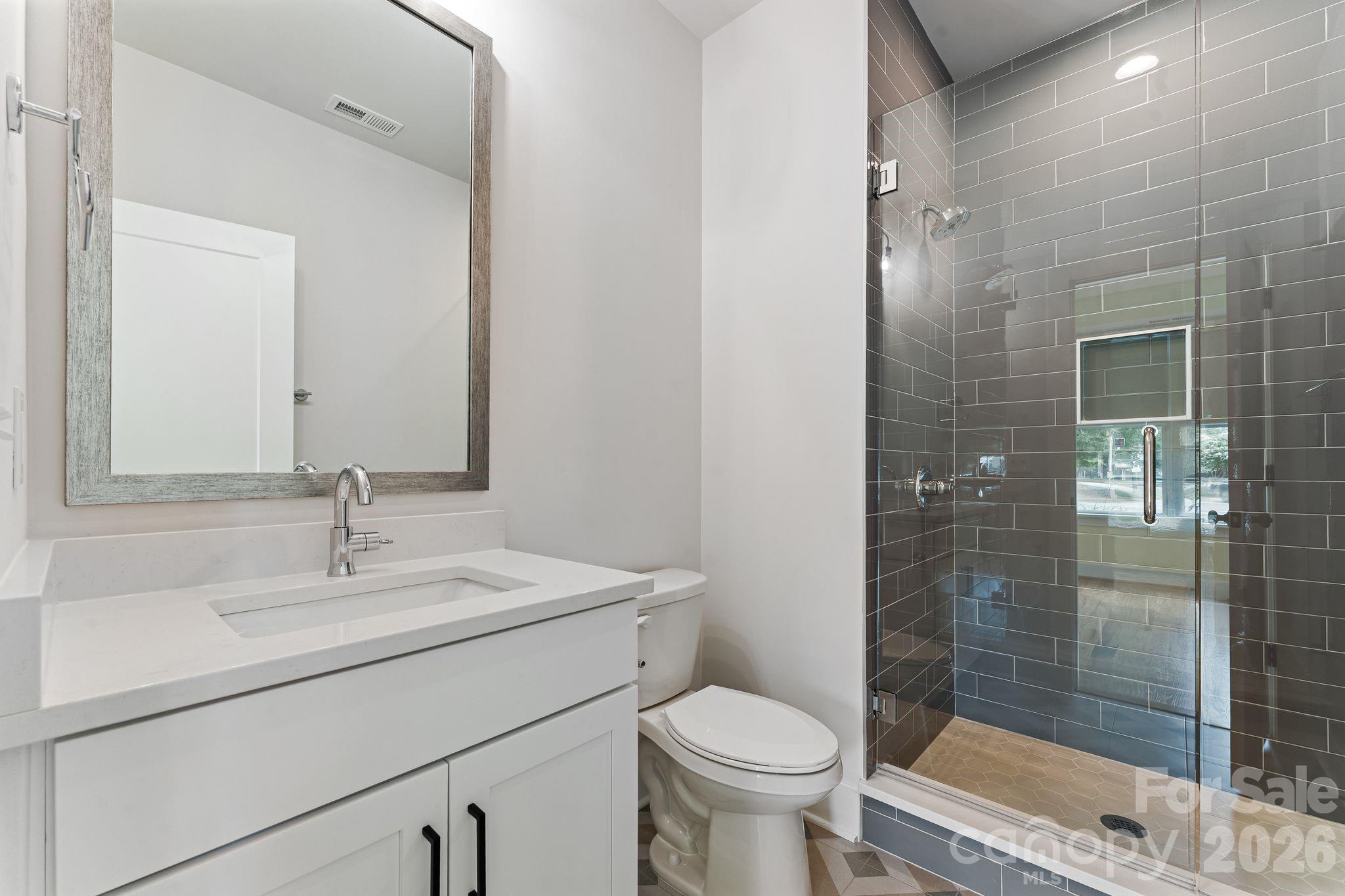 3015 Kalex Court Property Photo 34