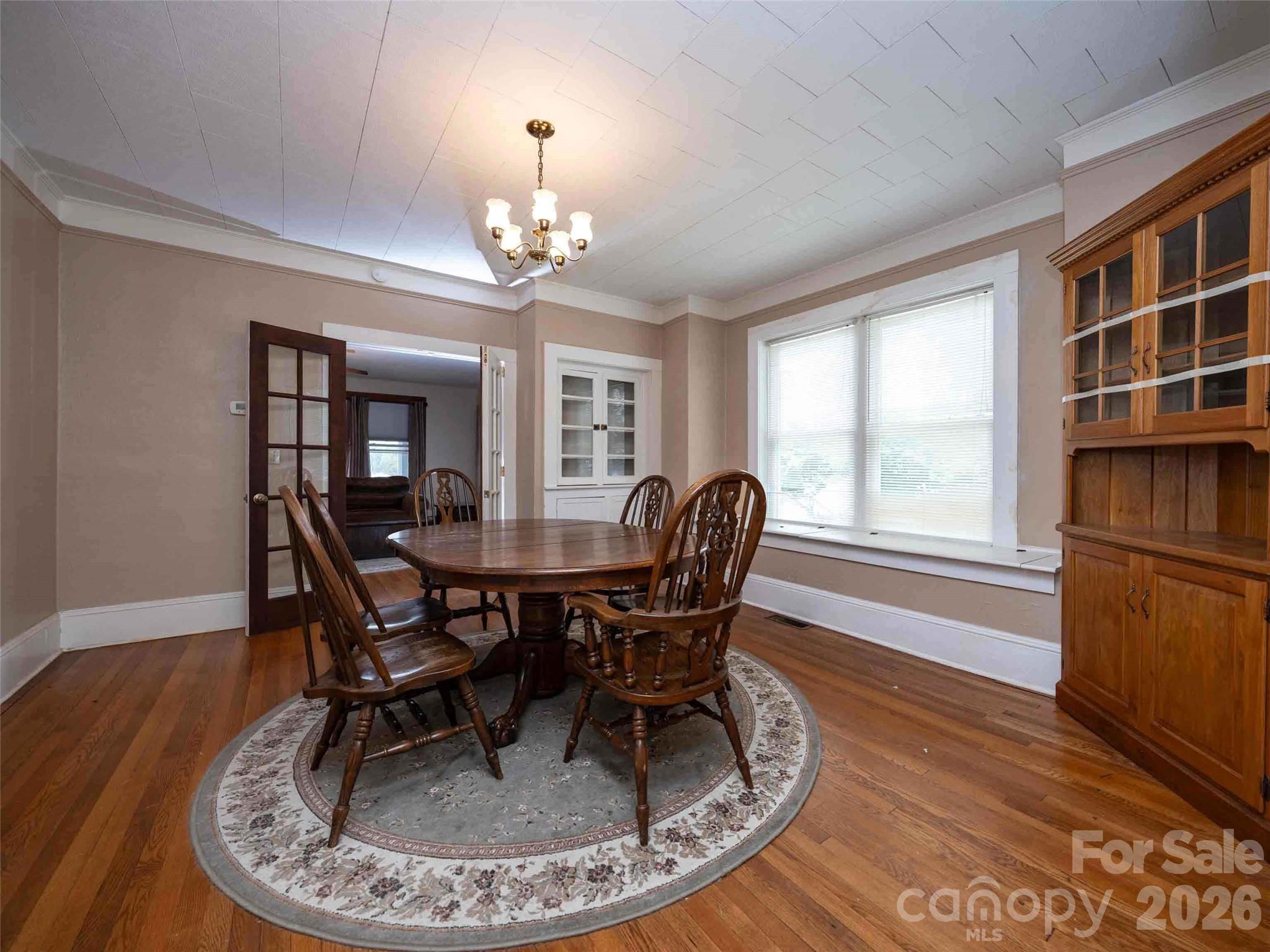 103 E King Street Property Photo 14