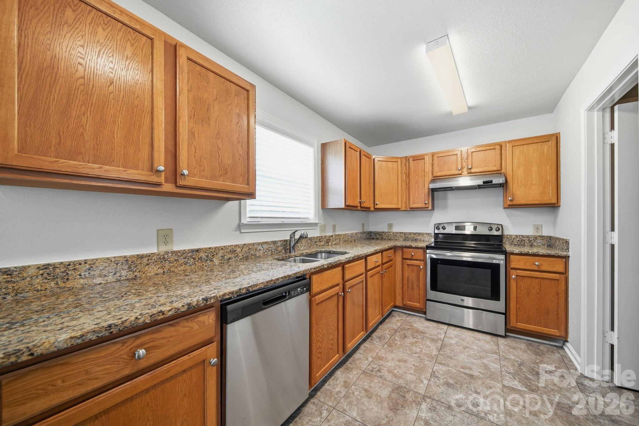 1602 Matthew Allen Circle Property Photo 7