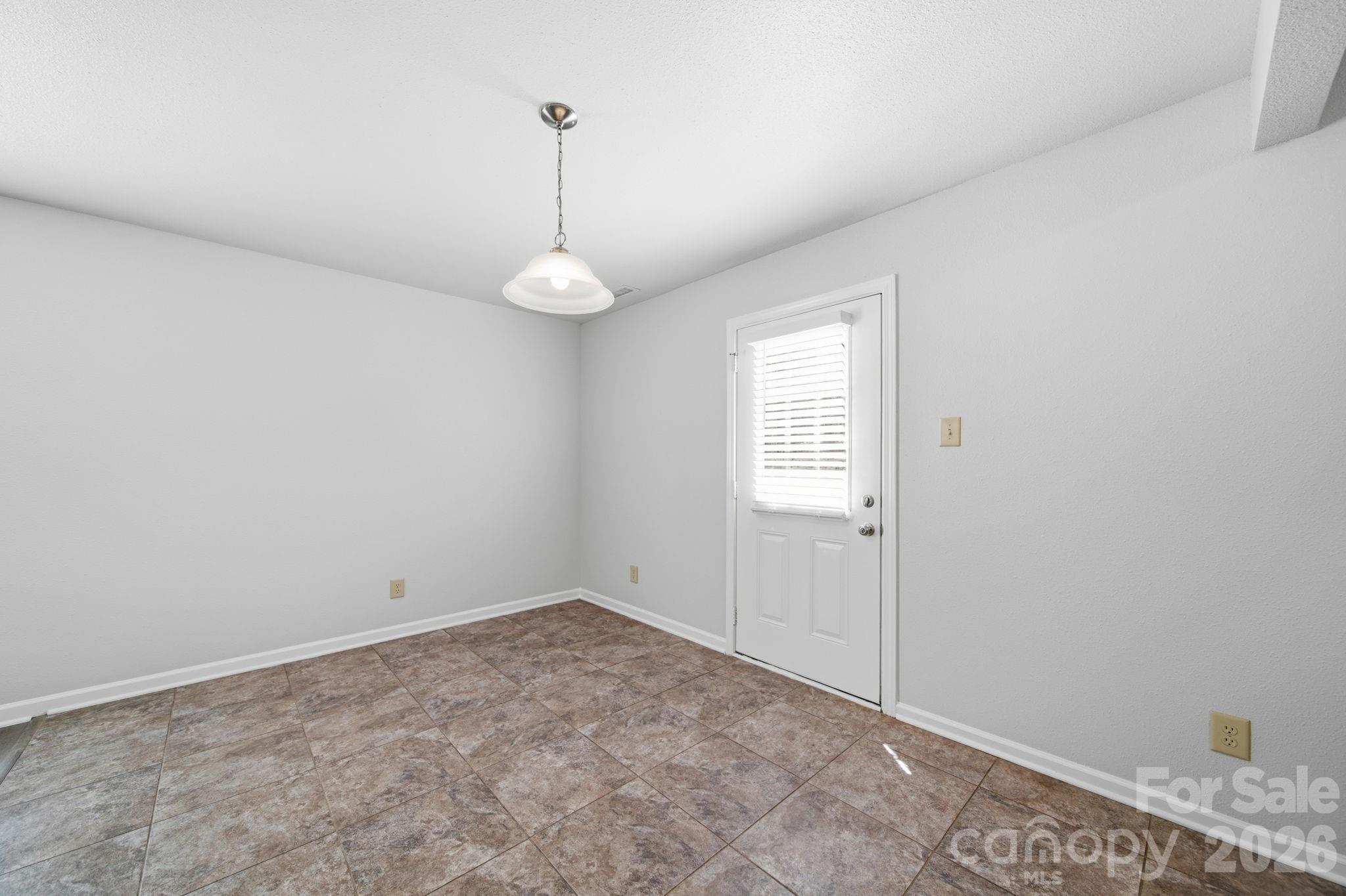 1602 Matthew Allen Circle Property Photo 11