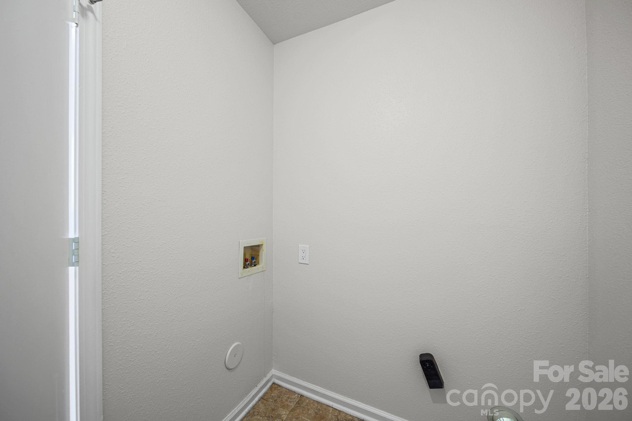 1602 Matthew Allen Circle Property Photo 13