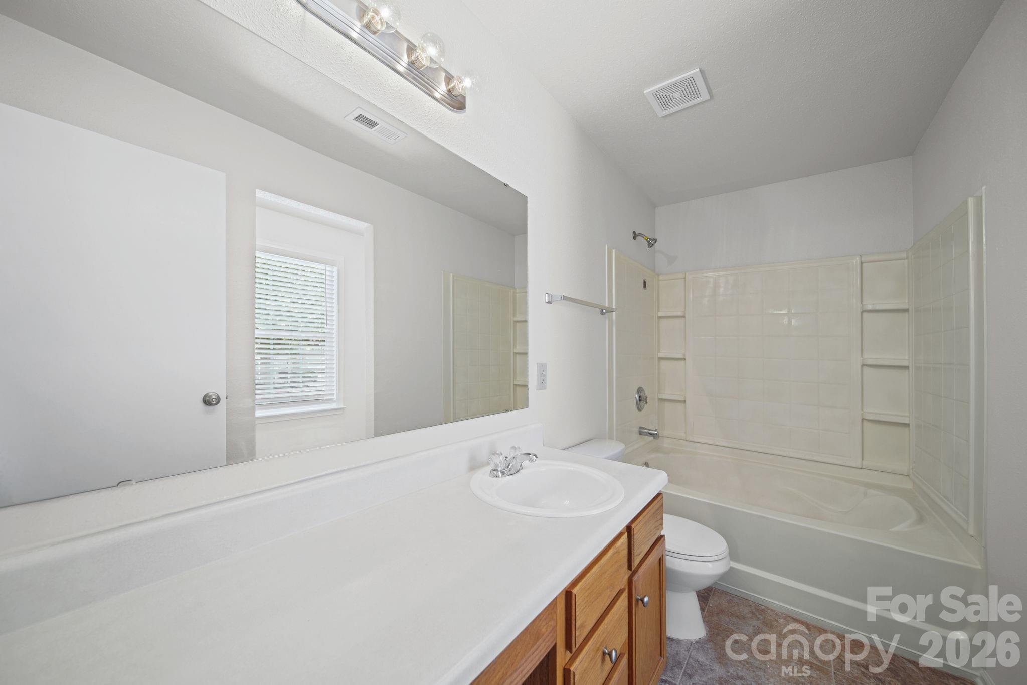 1602 Matthew Allen Circle Property Photo 26
