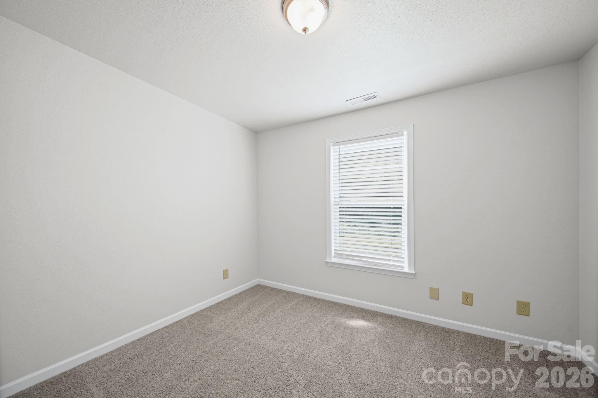 1602 Matthew Allen Circle Property Photo 28