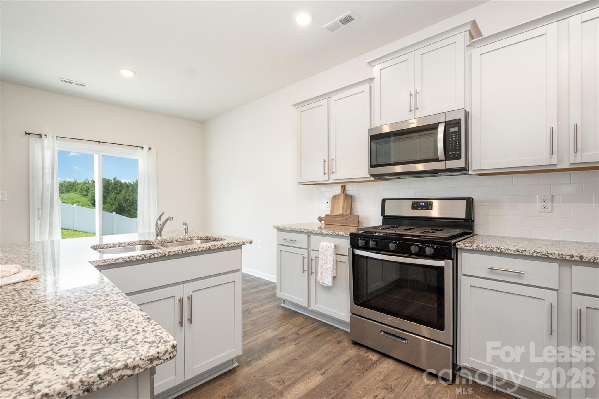 2407 Sugar Court Property Photo 10