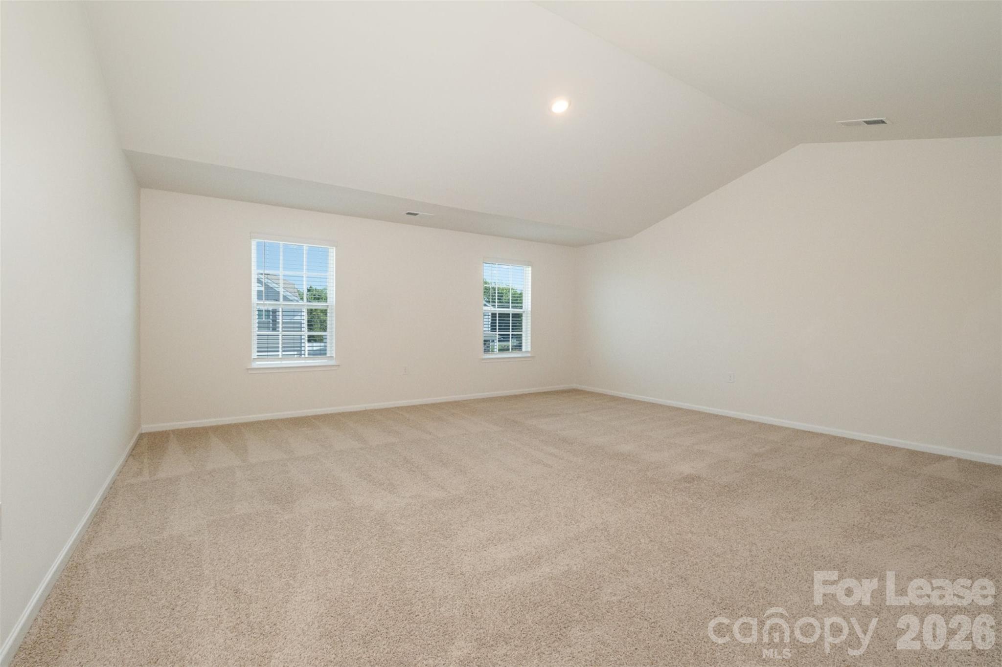 2407 Sugar Court Property Photo 13