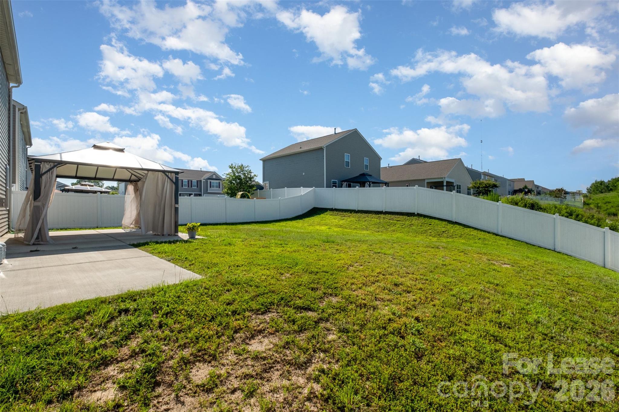 2407 Sugar Court Property Photo 24
