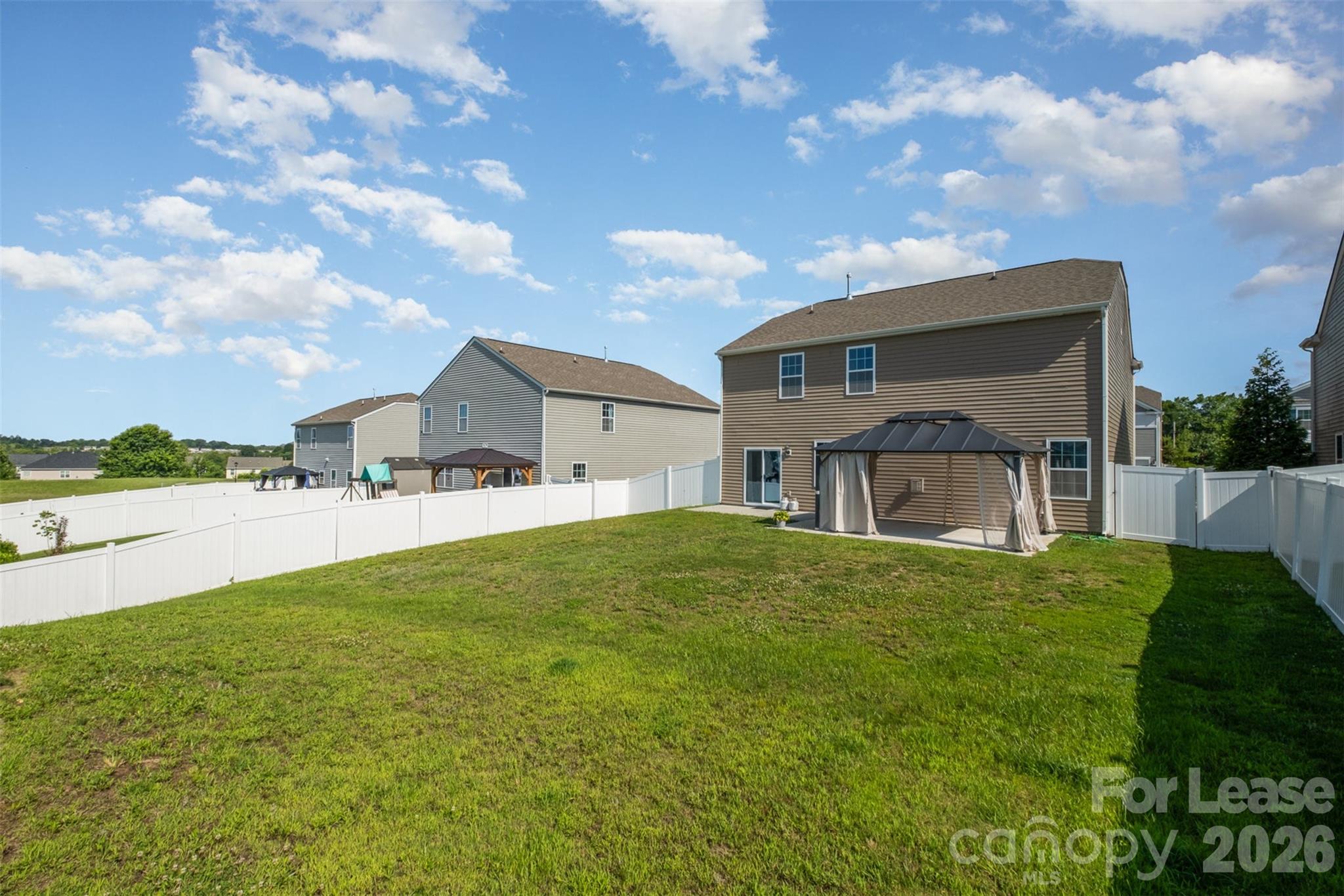 2407 Sugar Court Property Photo 26
