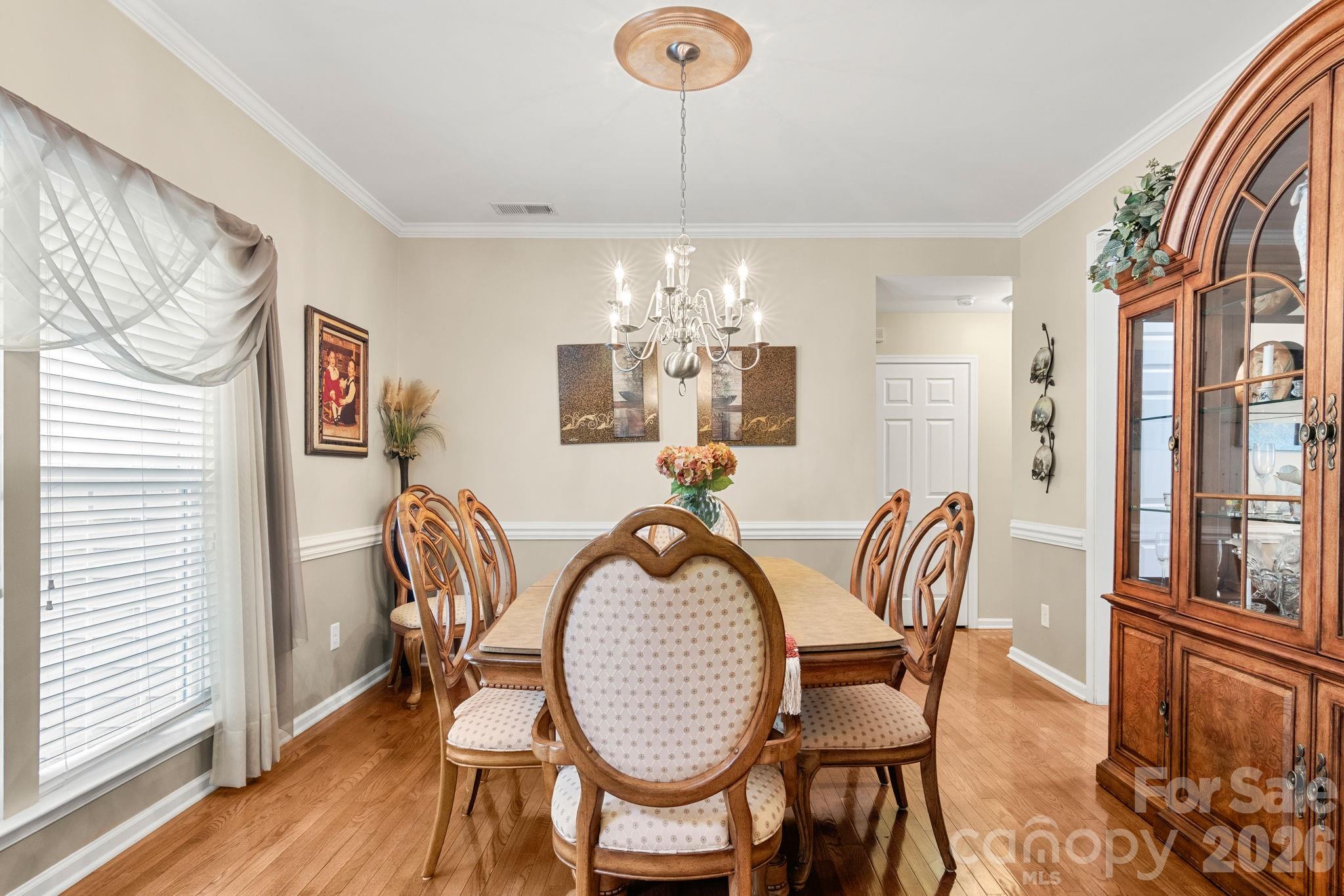 7055 Sedgebrook Drive Property Photo 6