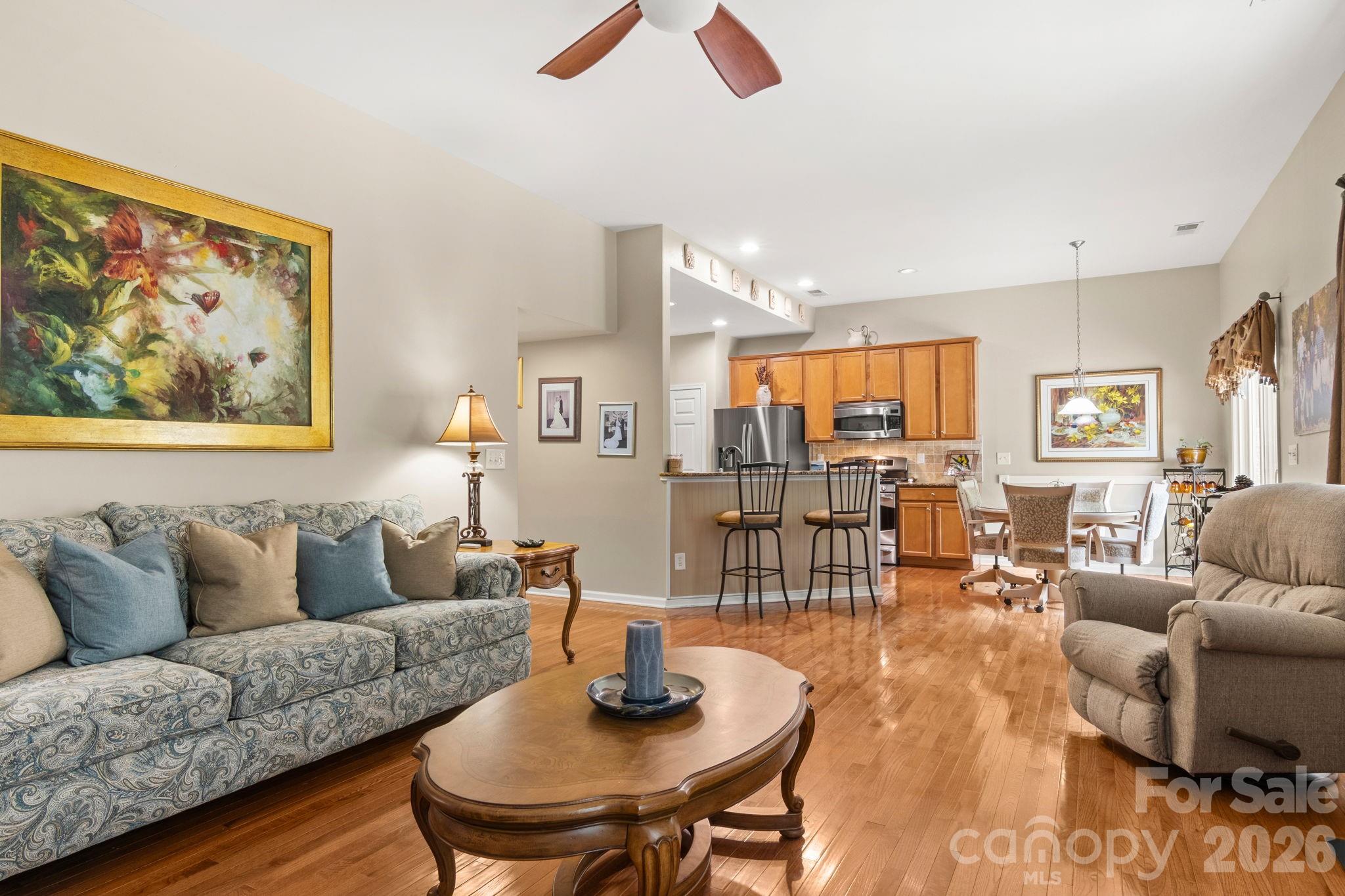 7055 Sedgebrook Drive Property Photo 13