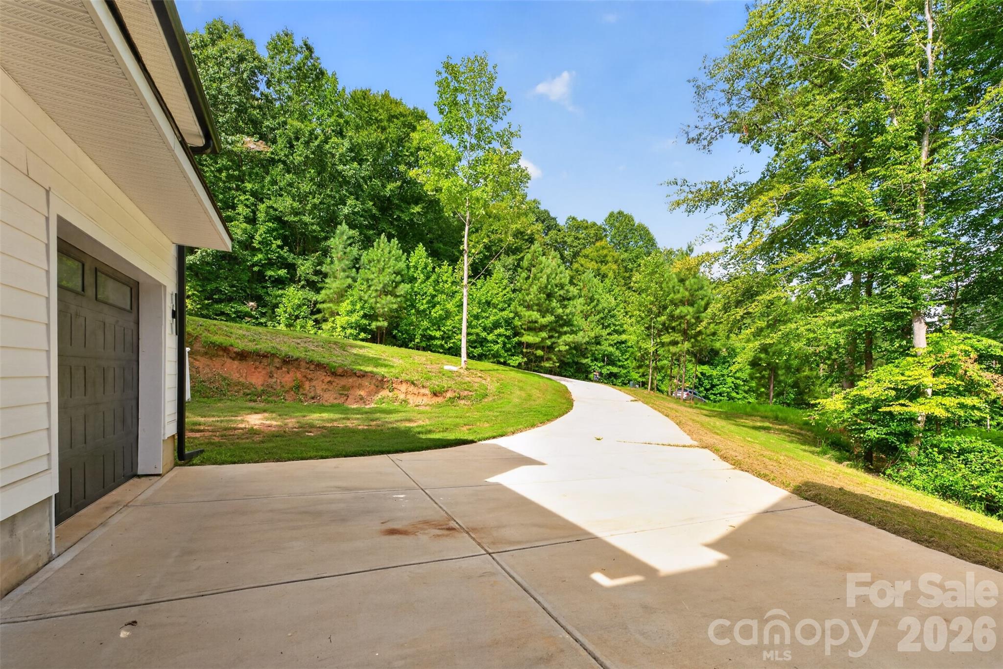 1266 Ron Whicker Drive Property Photo 6