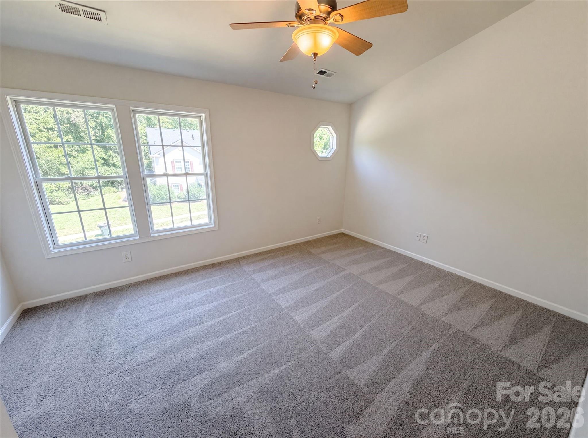 9514 Littleleaf Drive Property Photo 6
