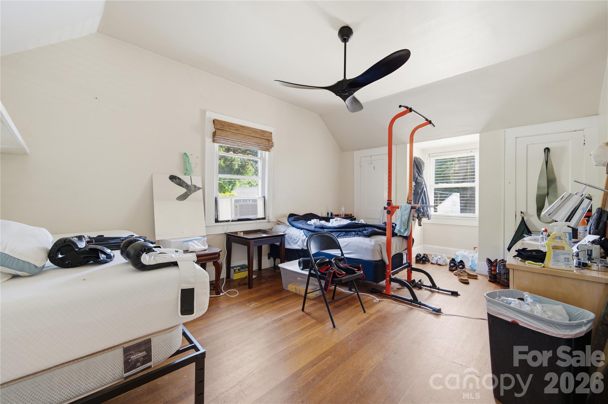 457 Willowbrook Avenue Property Photo 15