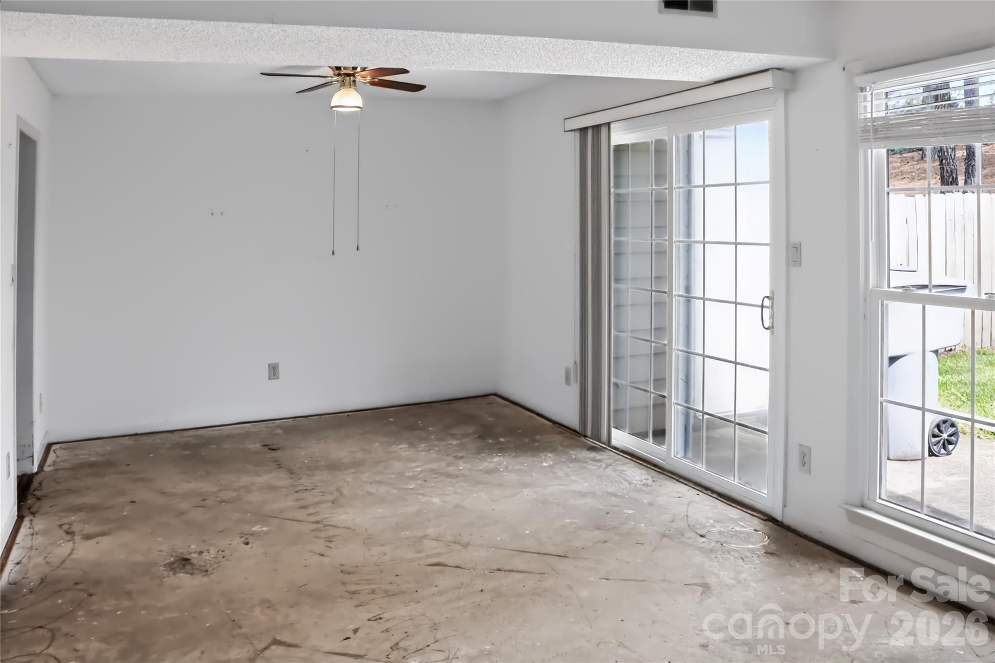 6805 Cabot Circle Property Photo 16
