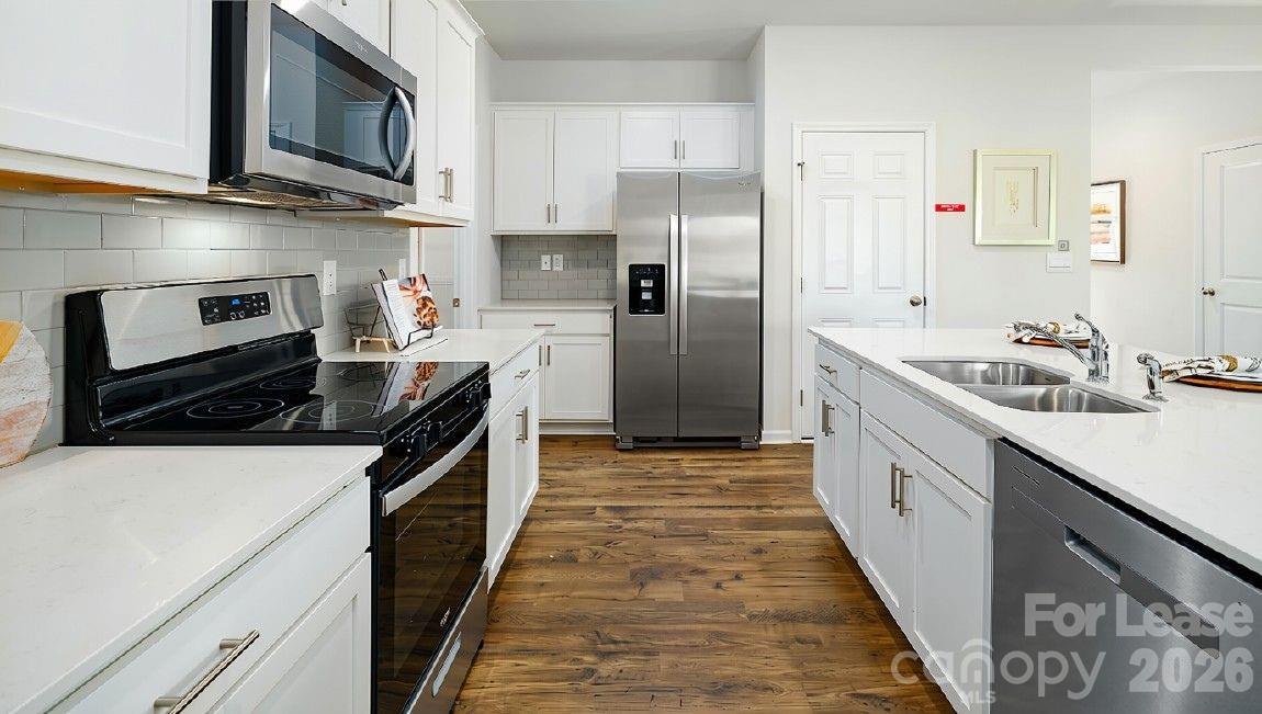 1330 37th Avenue Lane Property Photo 6