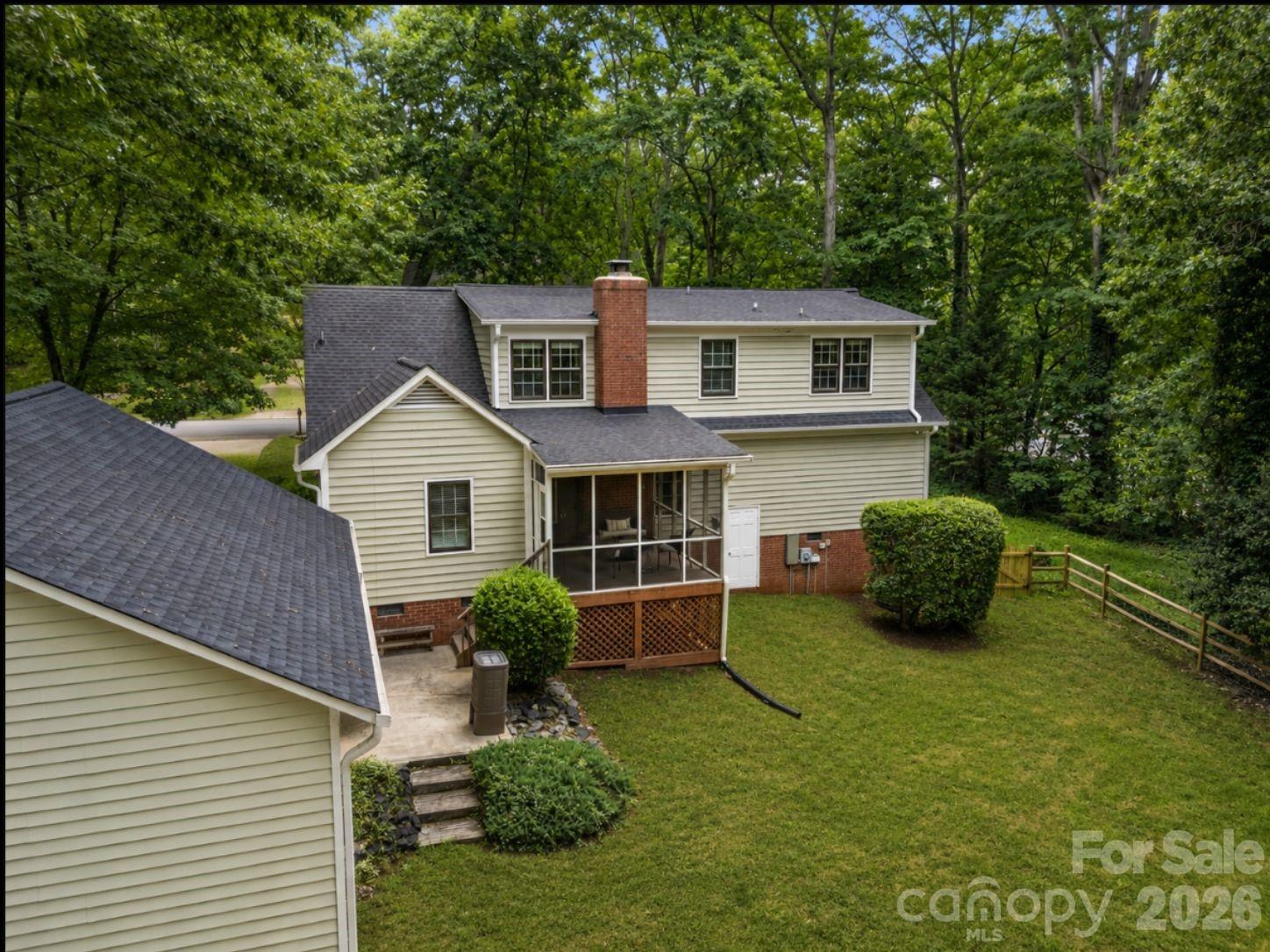 3022 Butter Churn Lane Property Photo 2
