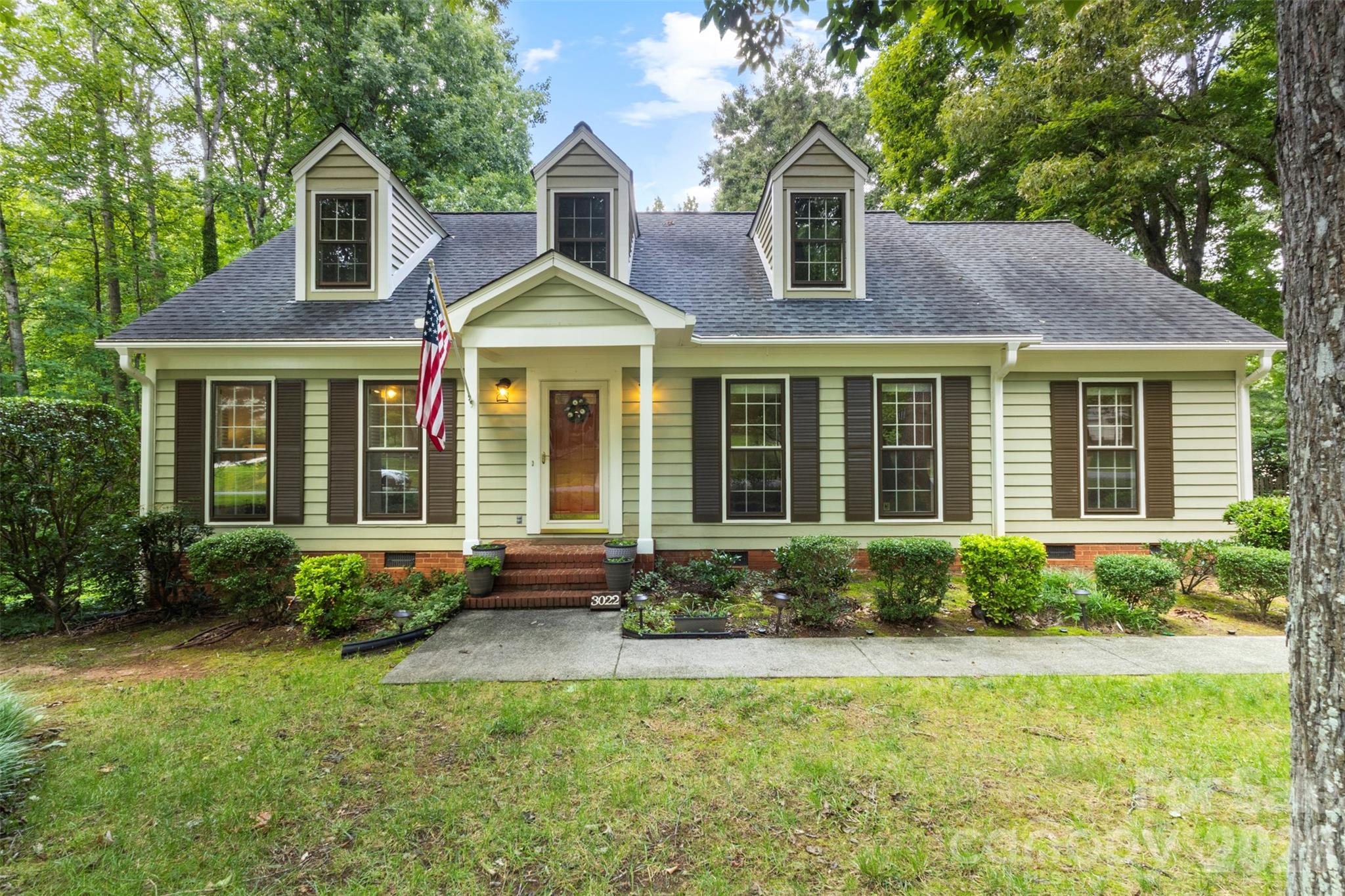 3022 Butter Churn Lane Property Photo 3