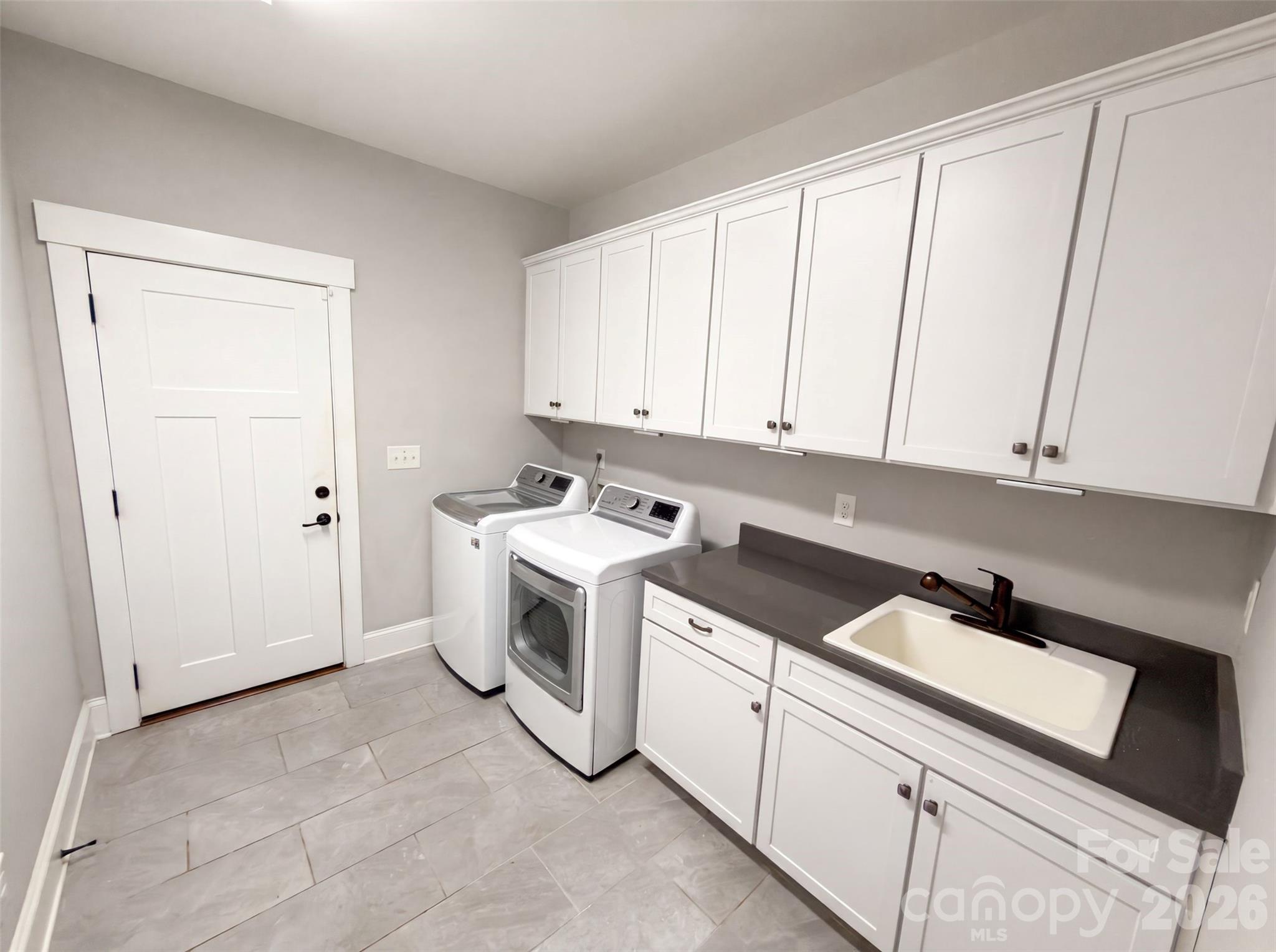4193 Persimmon Road Property Photo 17