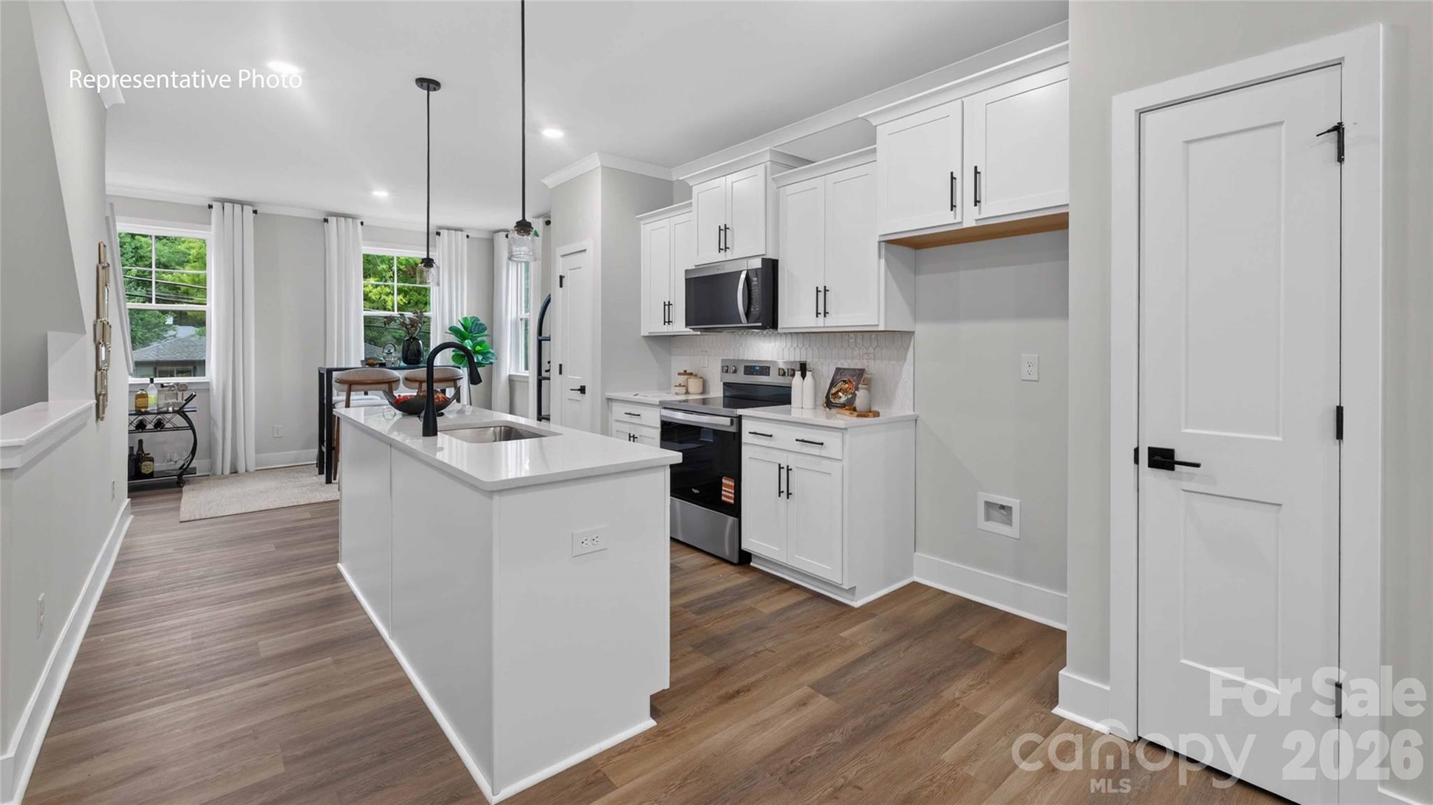 513 Annagh Drive Property Photo 2