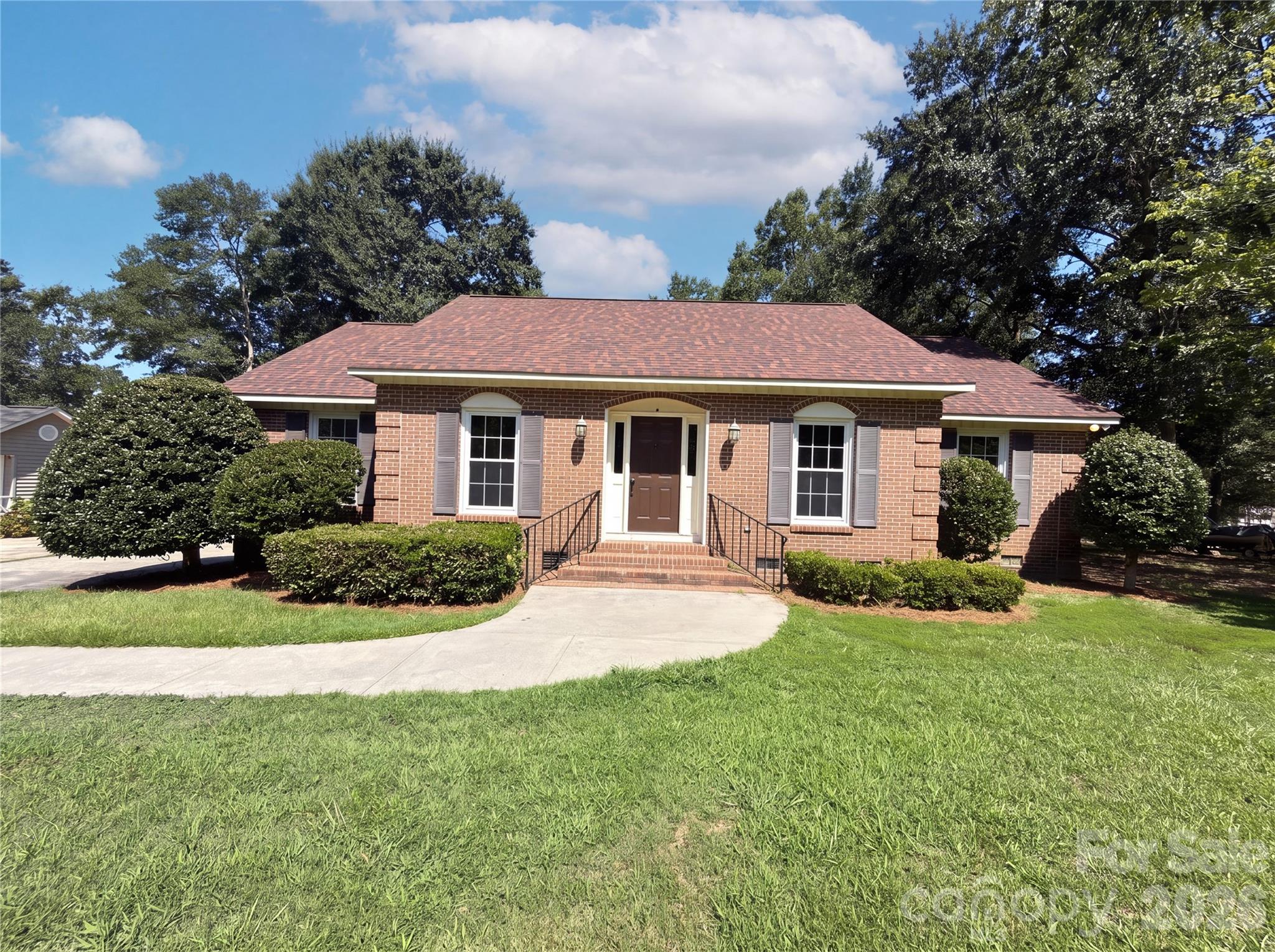 2592 Tully Court Property Photo 1