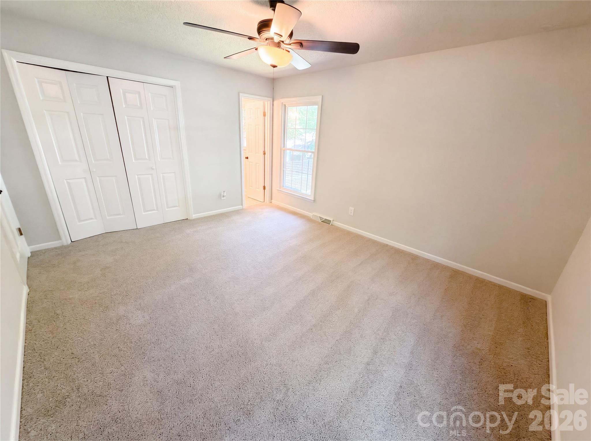 2592 Tully Court Property Photo 9
